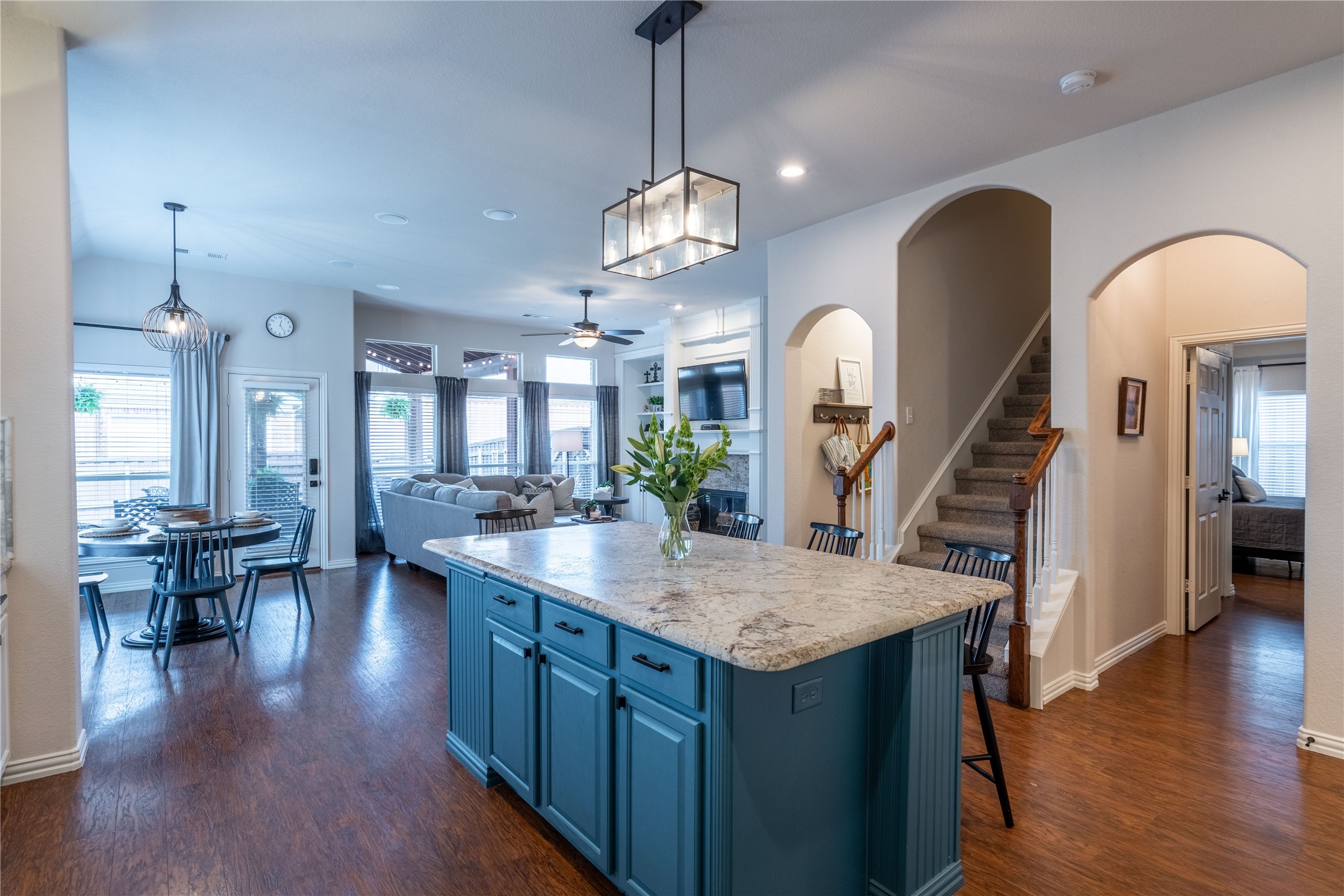 10196 Ferry Farm Lane