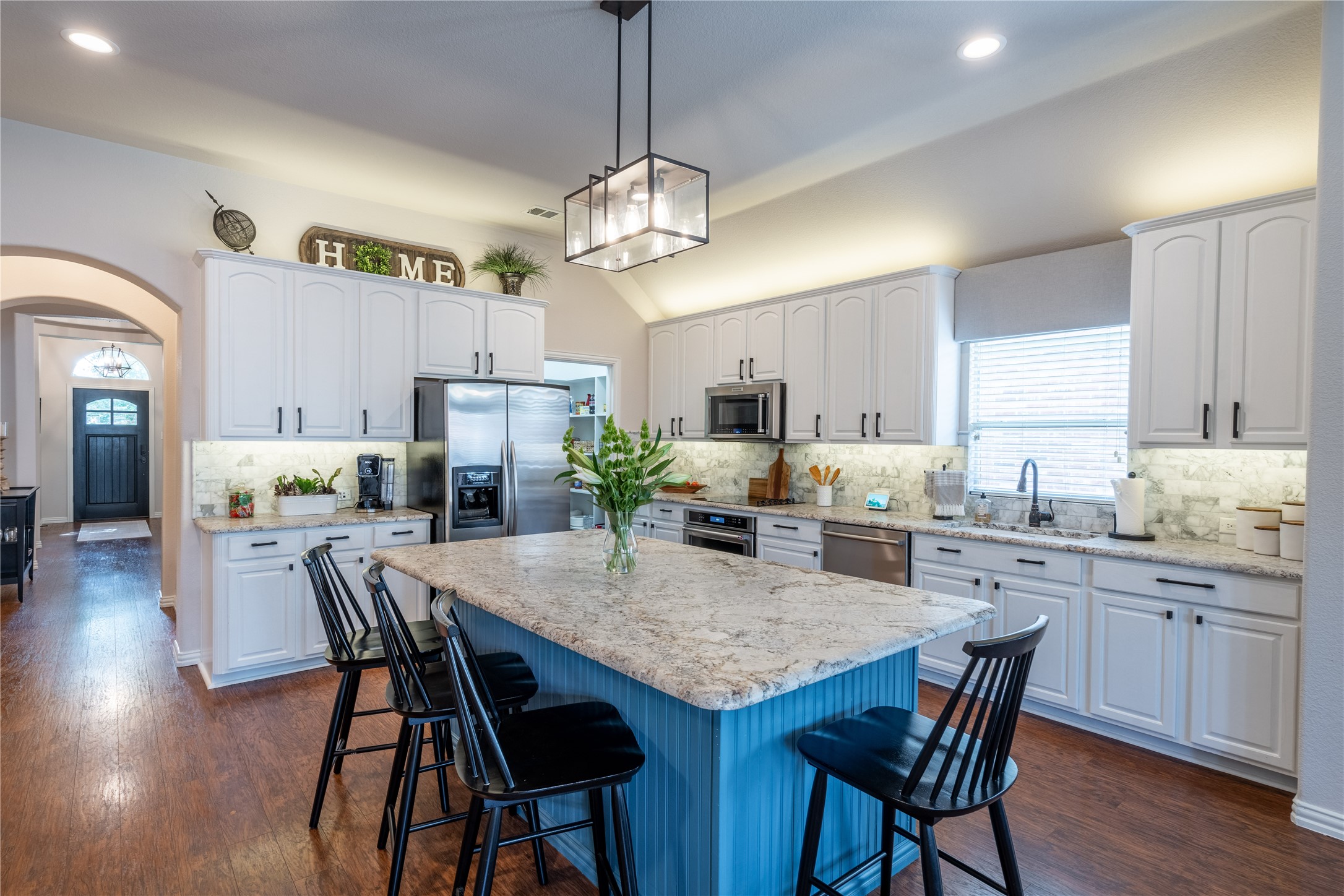 10196 Ferry Farm Lane