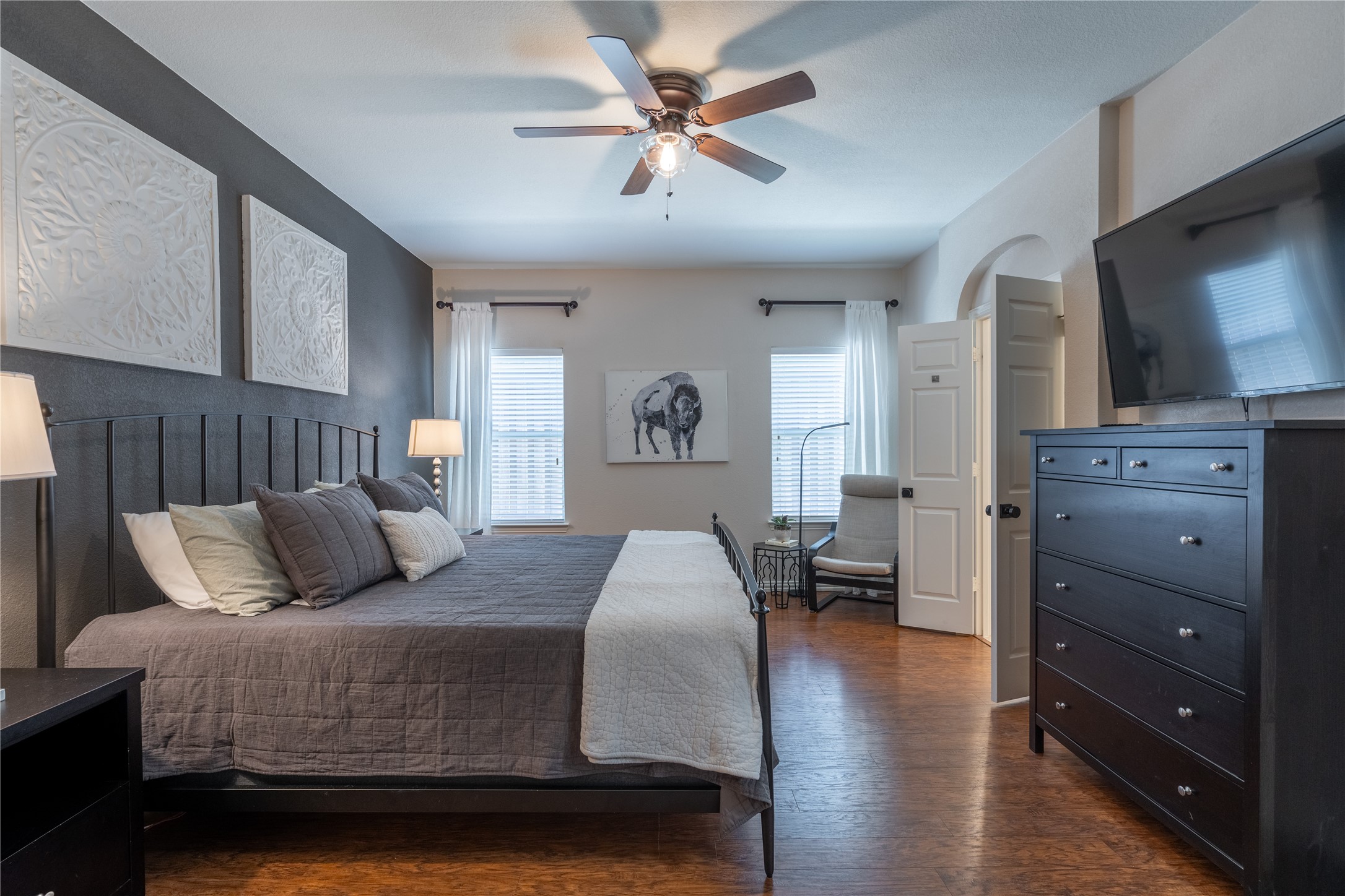 10196 Ferry Farm Lane