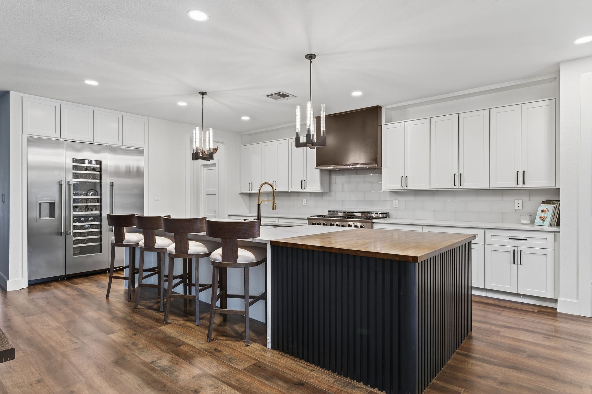 7147 Lavendale Avenue