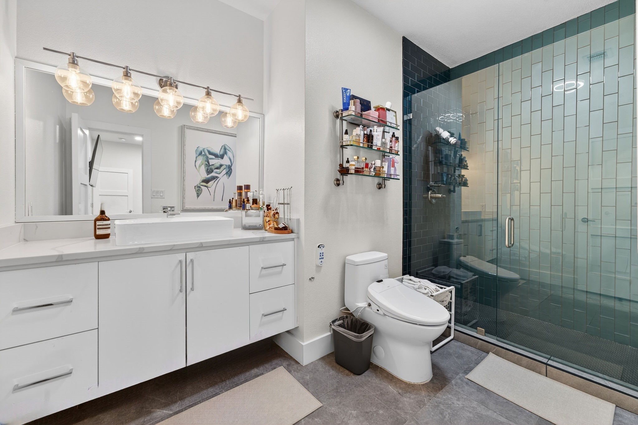 7147 Lavendale Avenue