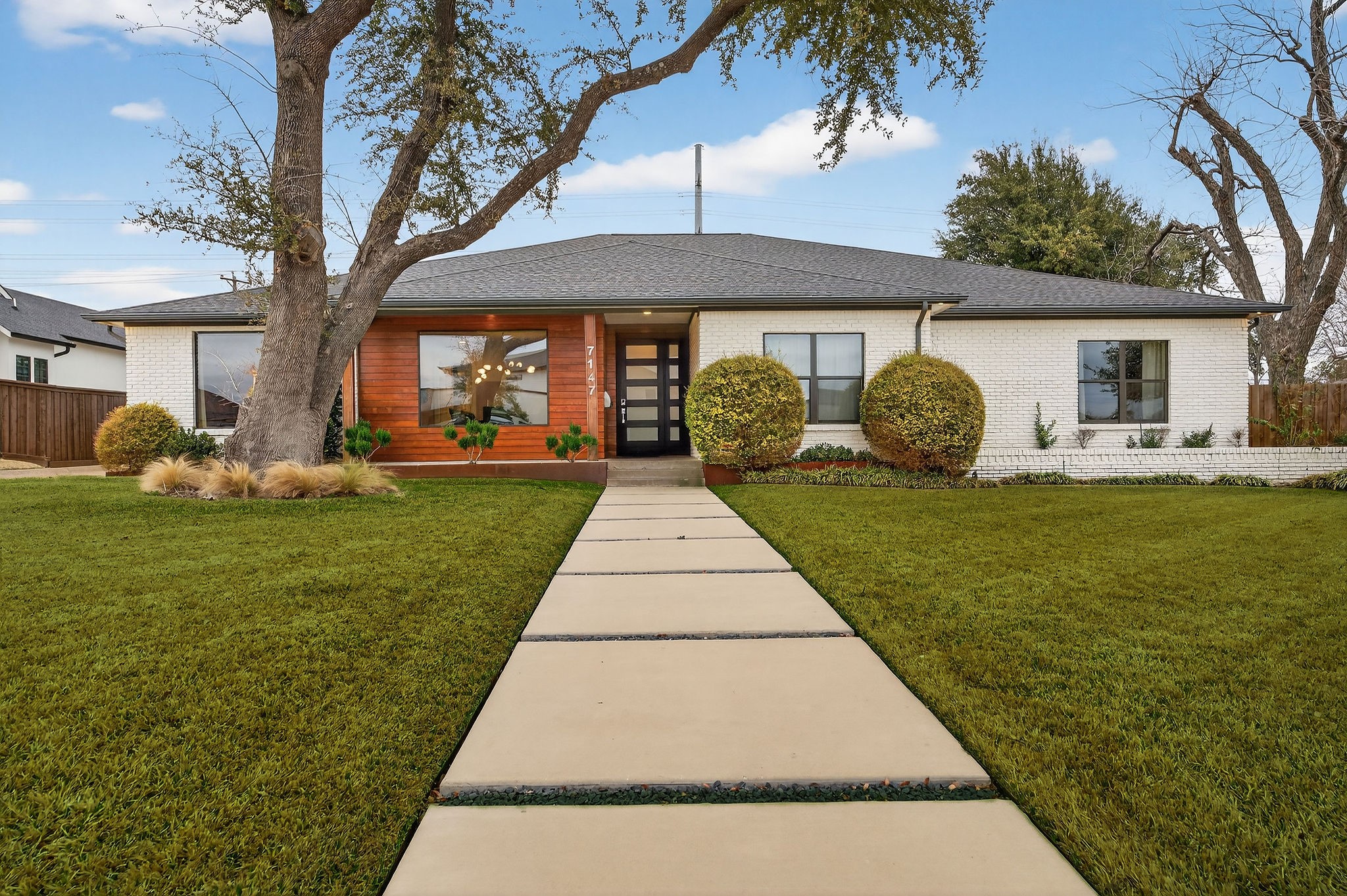 7147 Lavendale Avenue