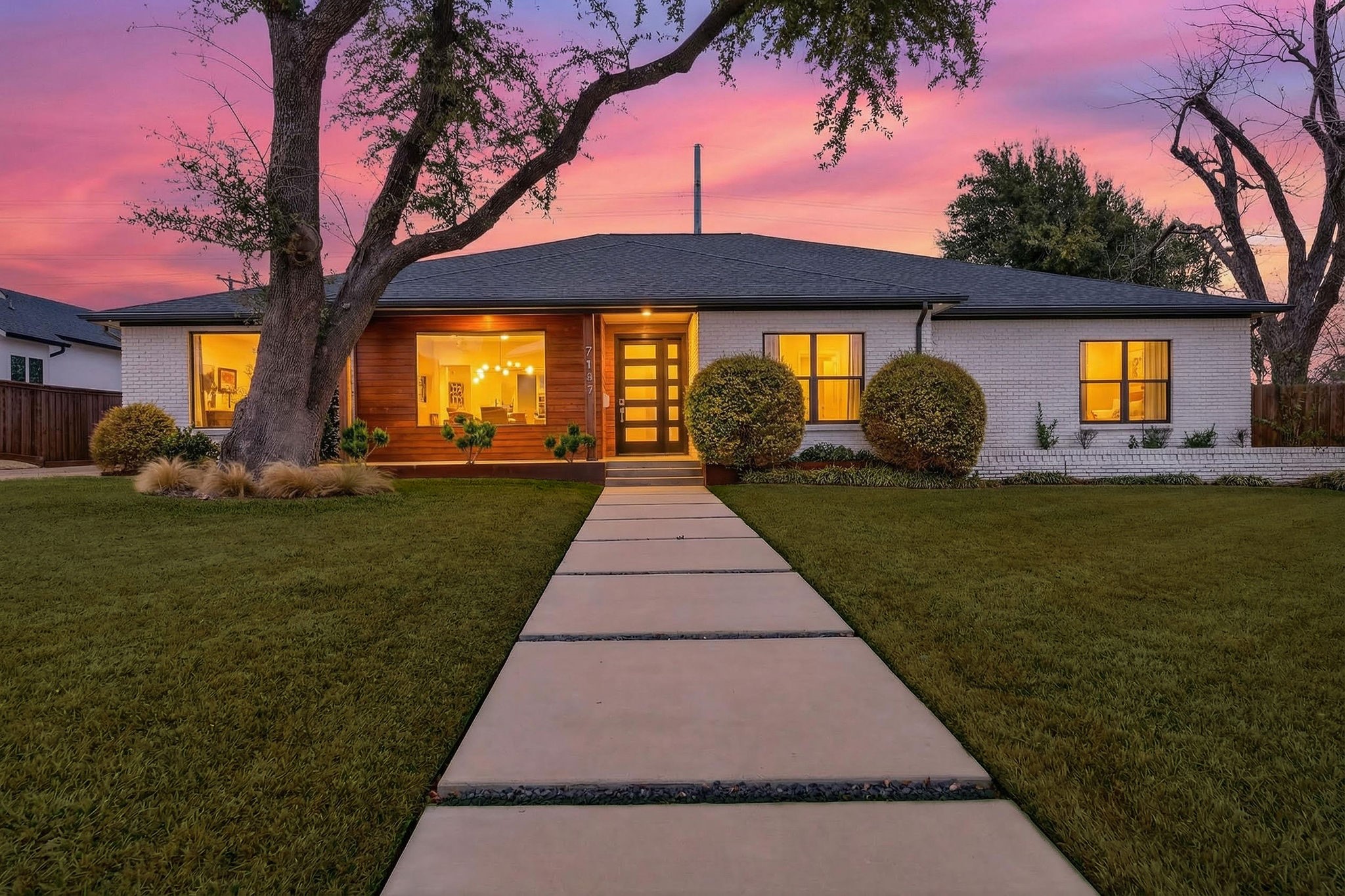 7147 Lavendale Avenue