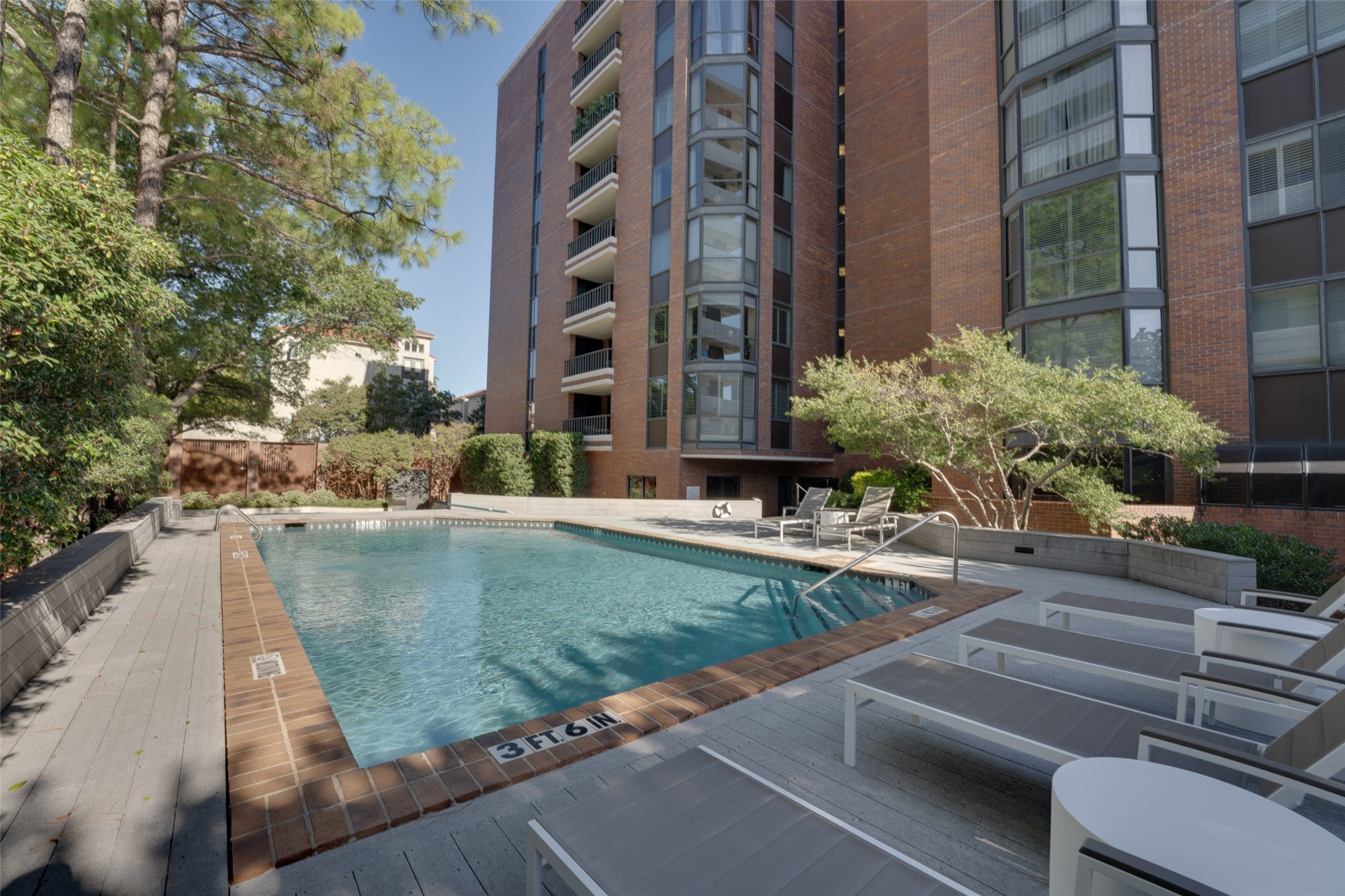3621 Turtle Creek Boulevard 7E