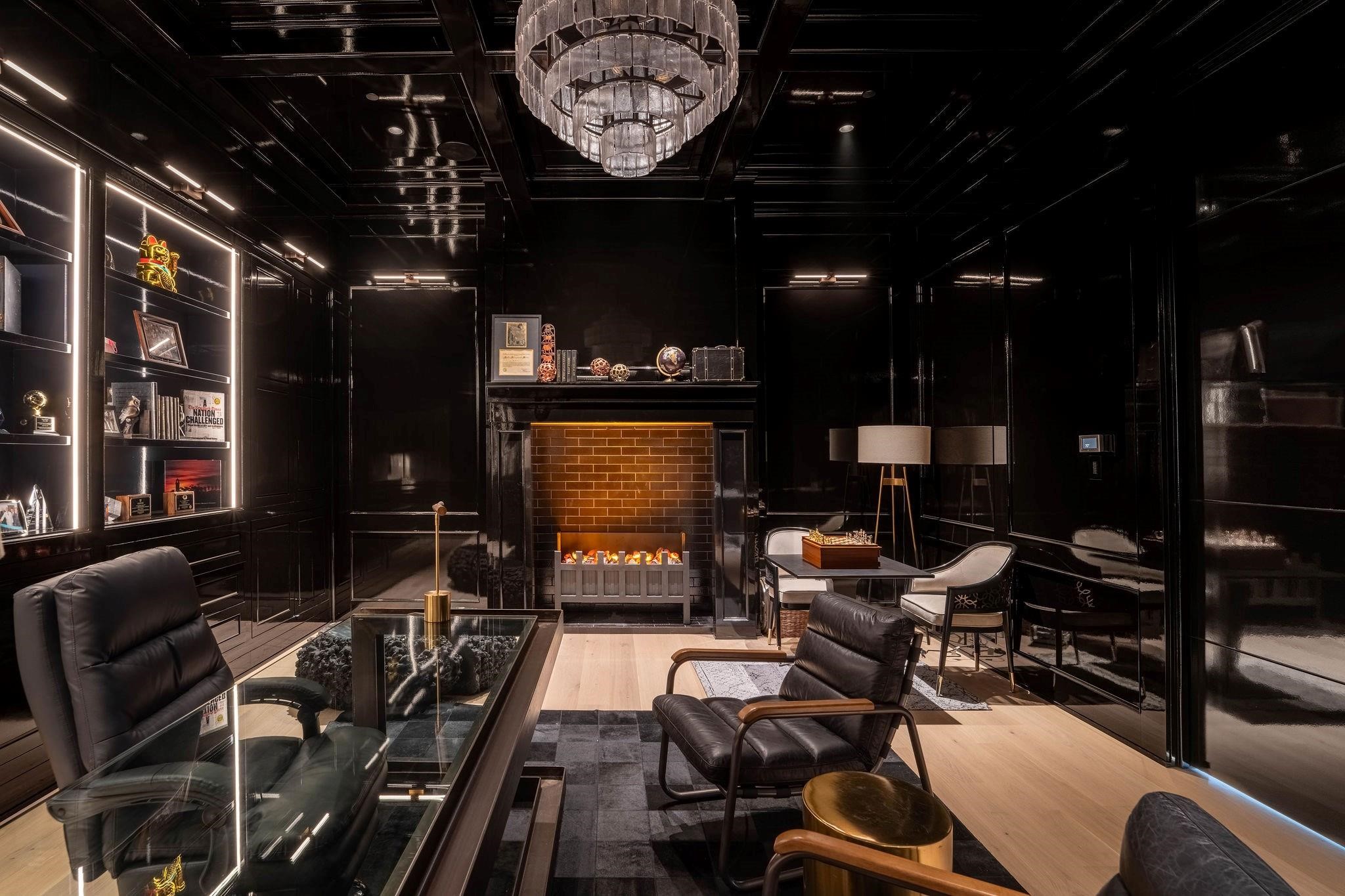 1888 Lakeshore Drive