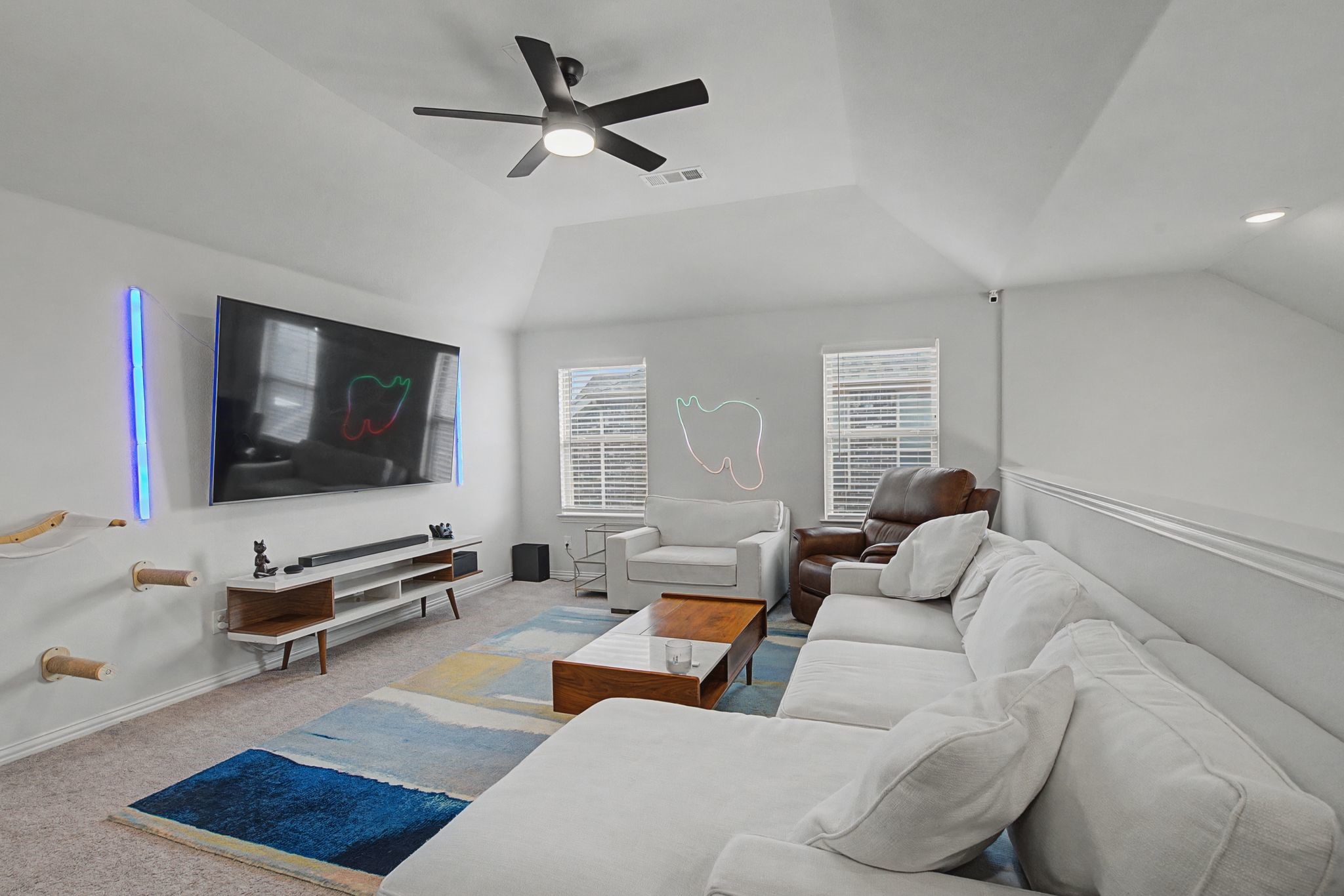 2914 Long Slope Road