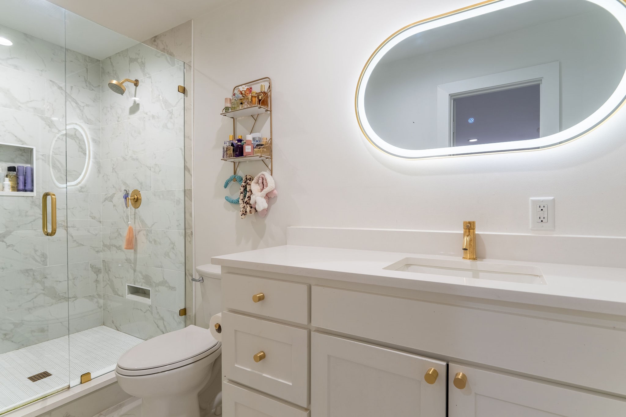 5702 Bent Trail