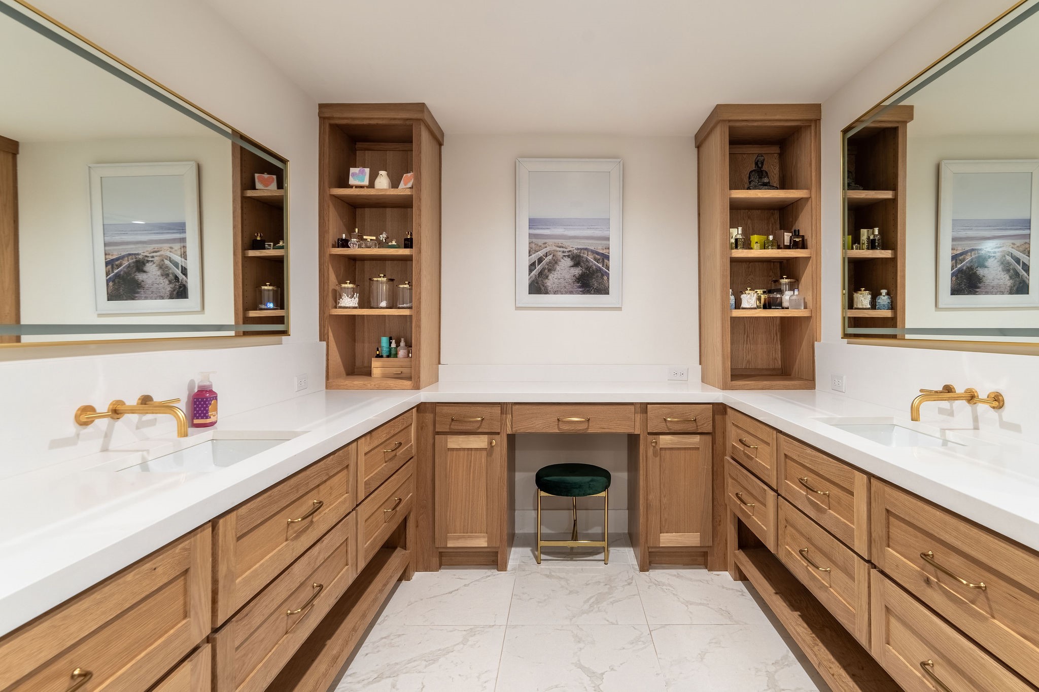 5702 Bent Trail