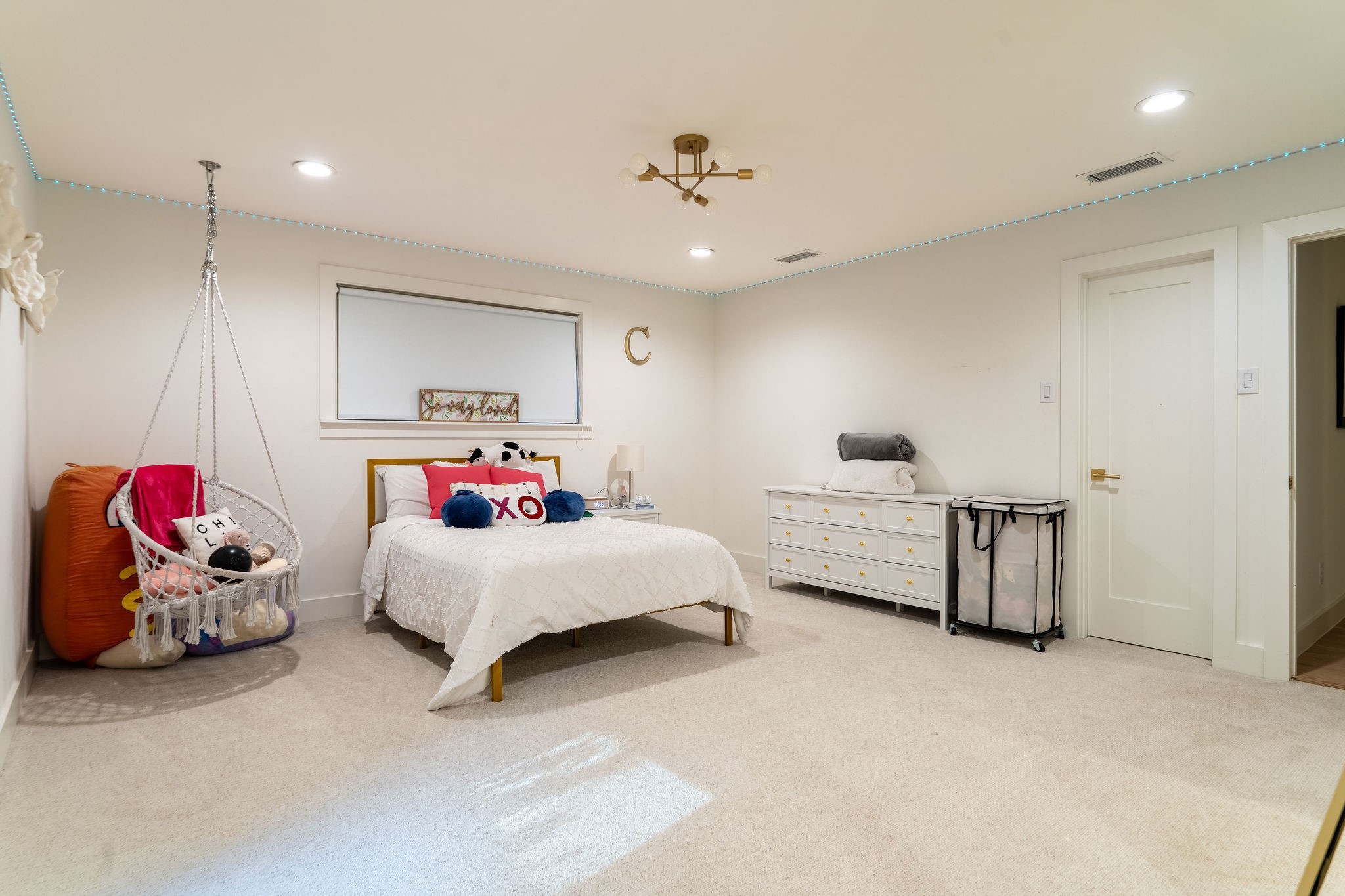 5702 Bent Trail