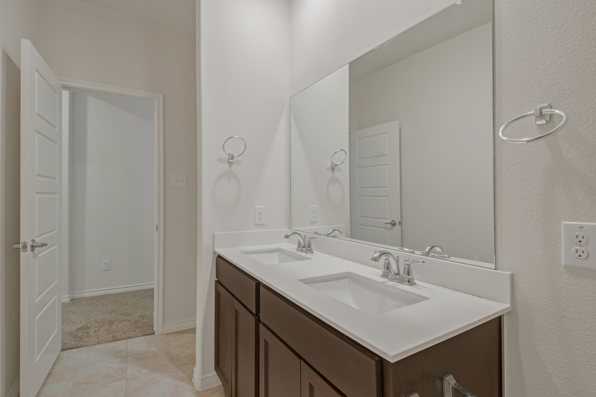 1517 Bennington Lane