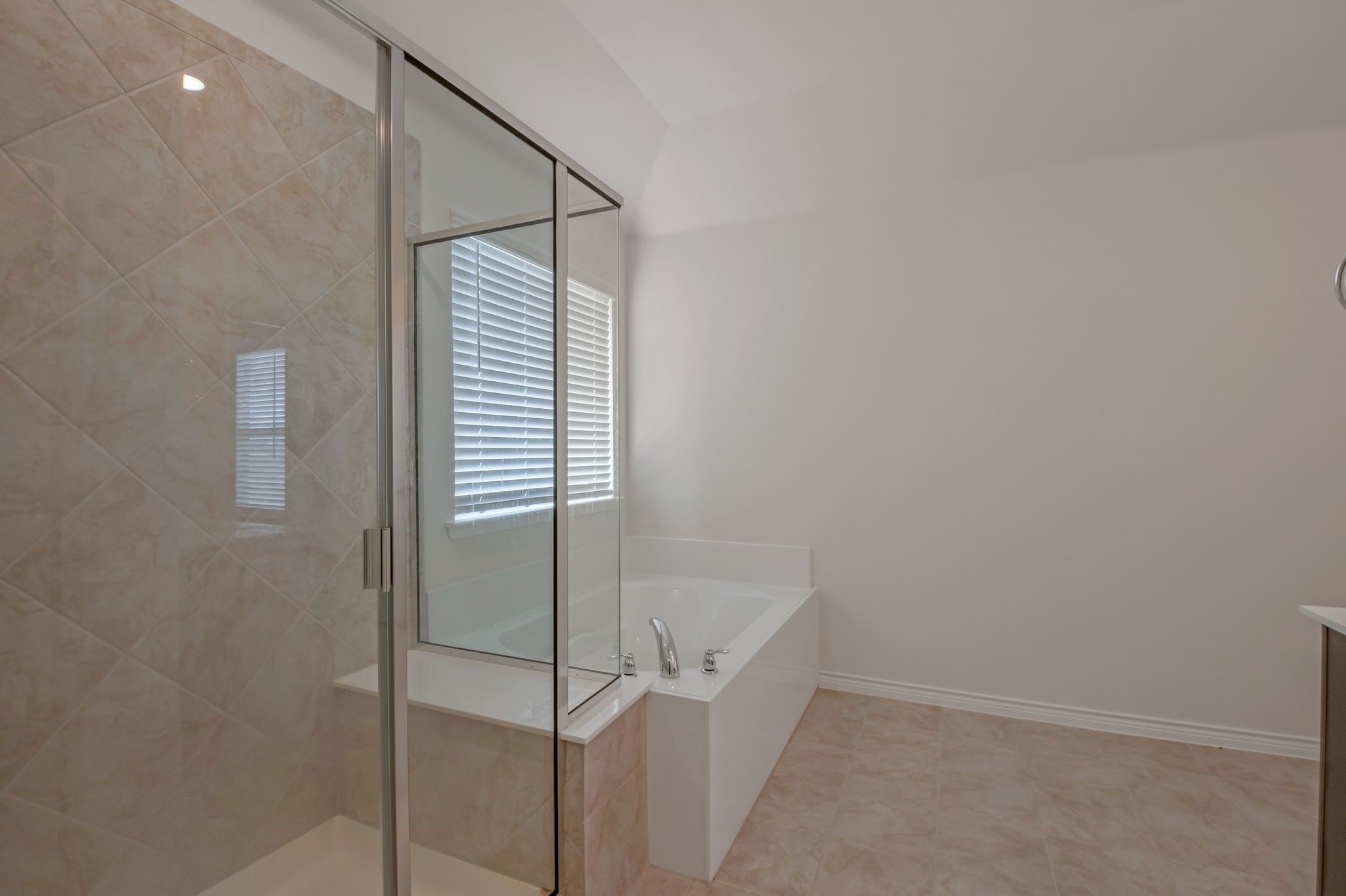 1517 Bennington Lane