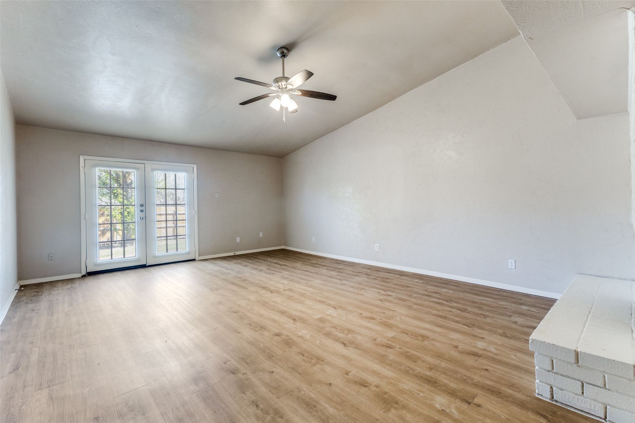 4426 Mayflower Drive