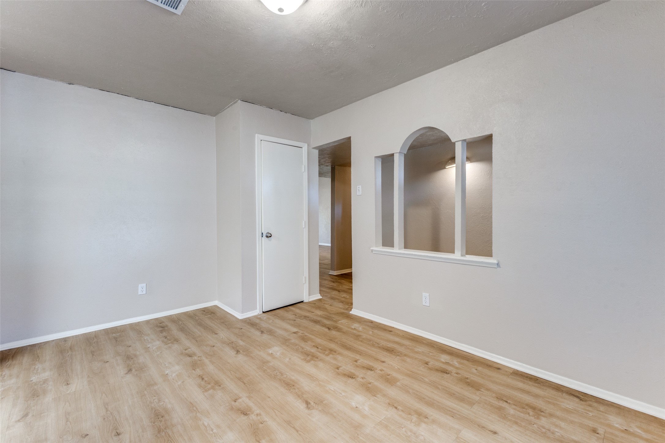 4426 Mayflower Drive