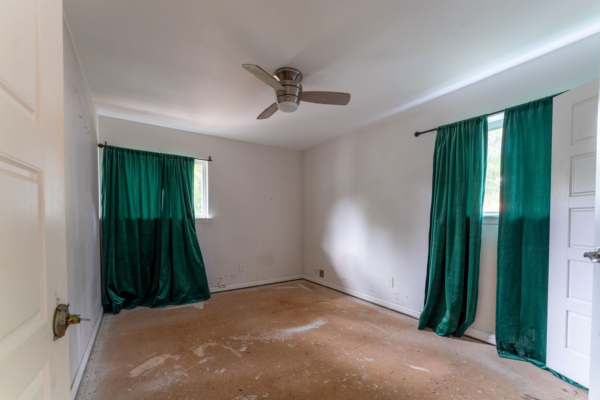 9797 Broken Bow Road