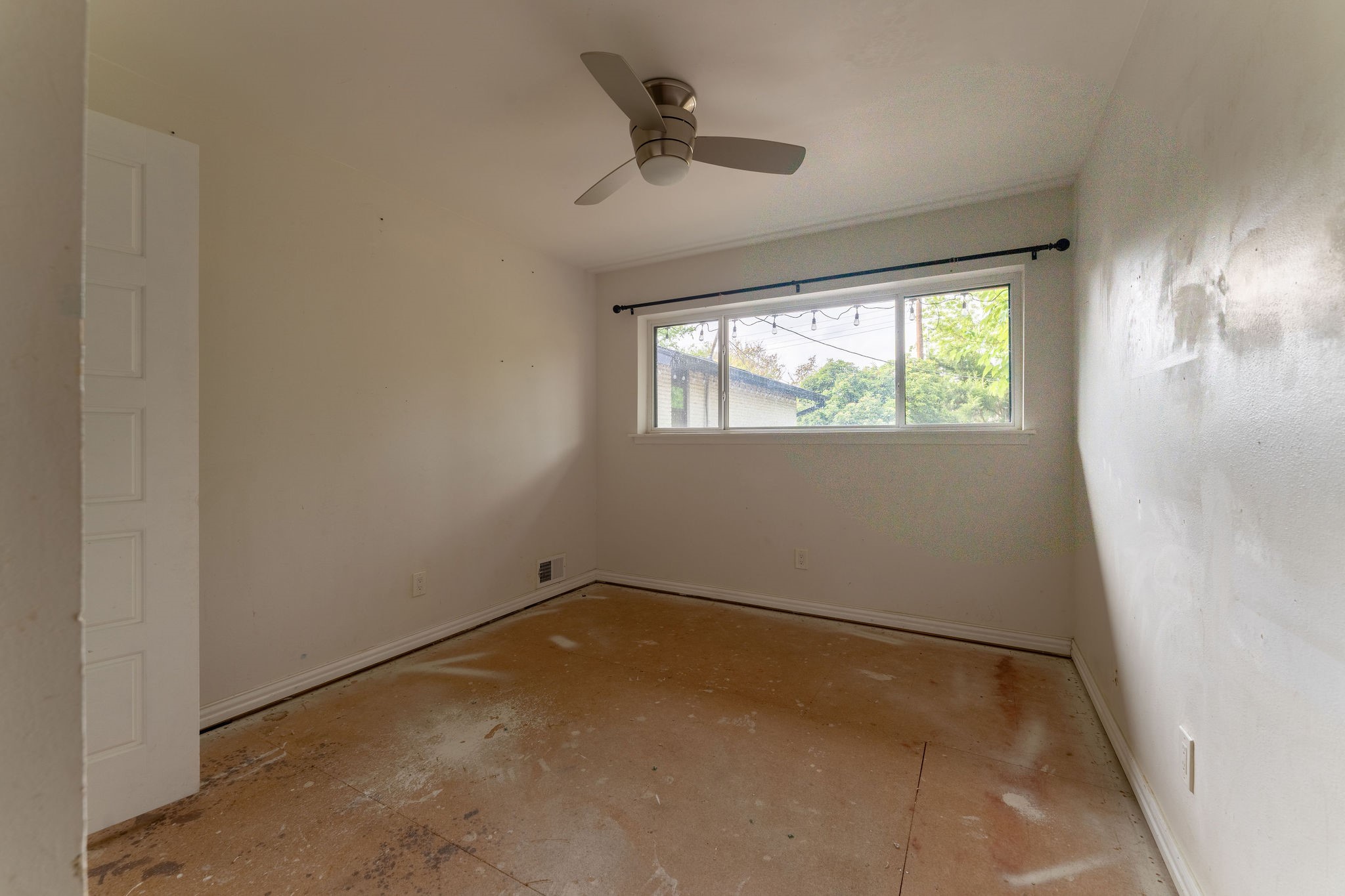 9797 Broken Bow Road