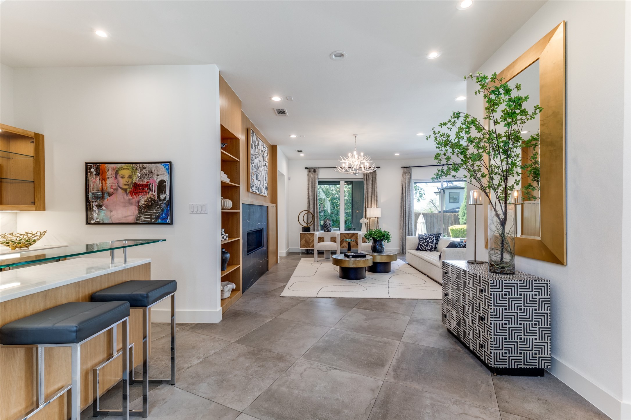 3918 Rochelle Drive