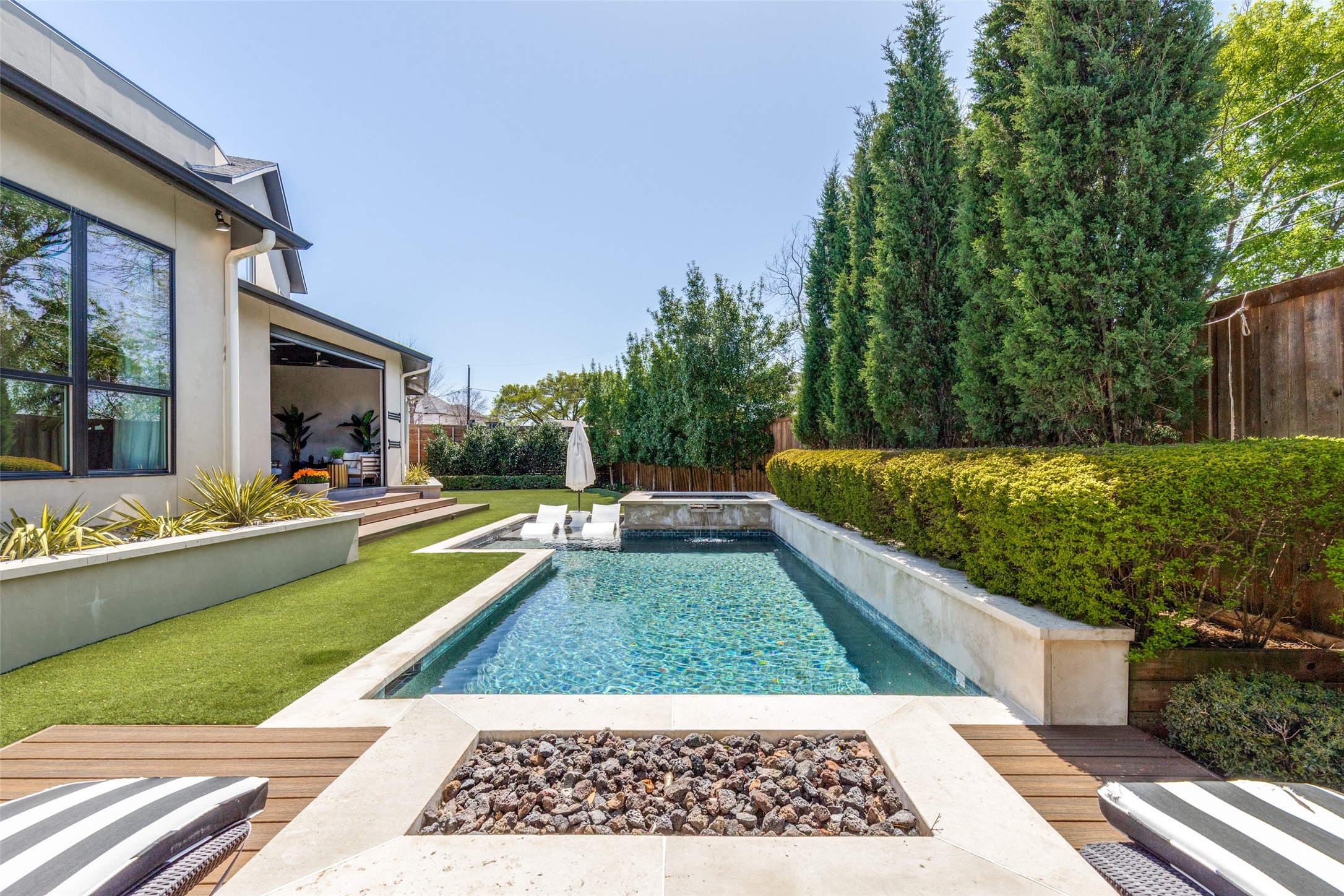 3918 Rochelle Drive