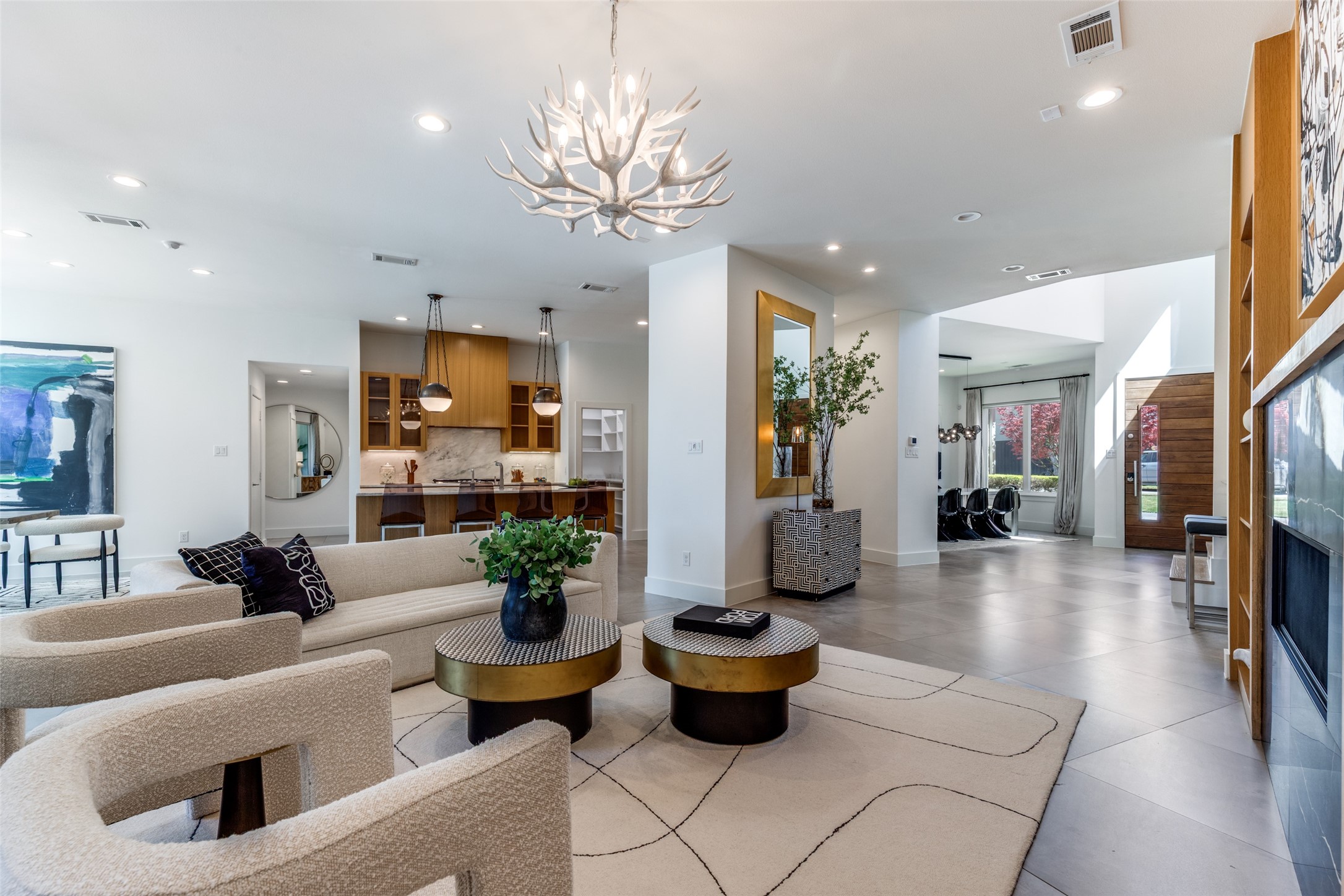 3918 Rochelle Drive