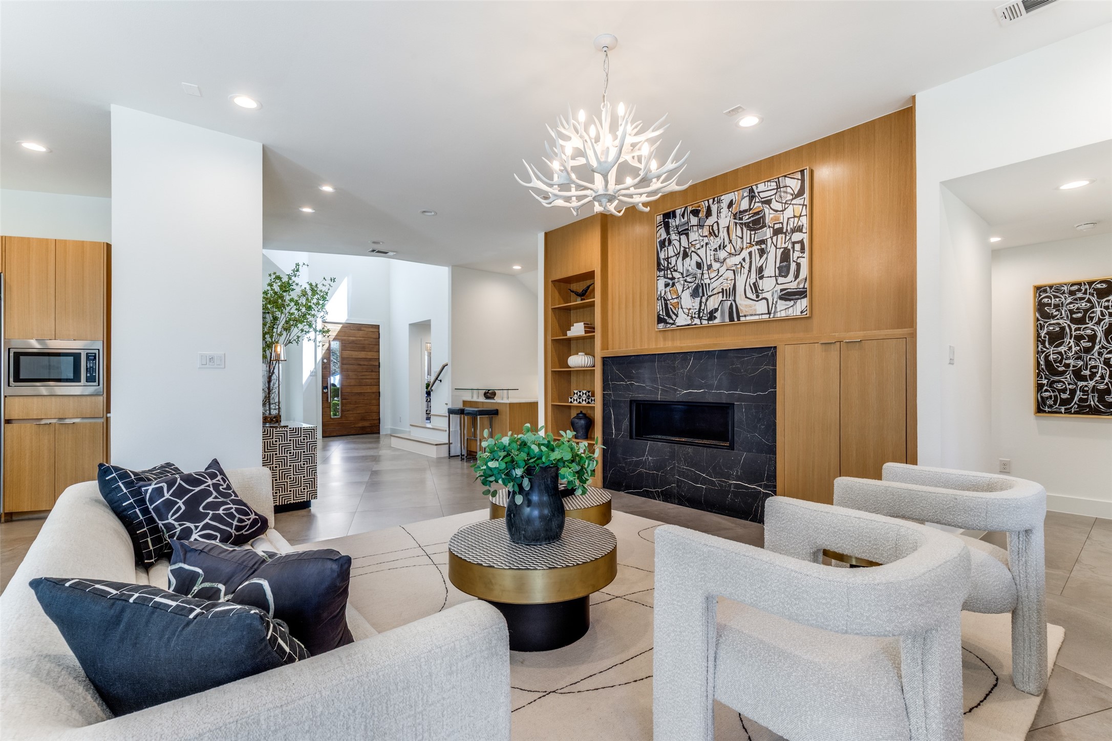 3918 Rochelle Drive