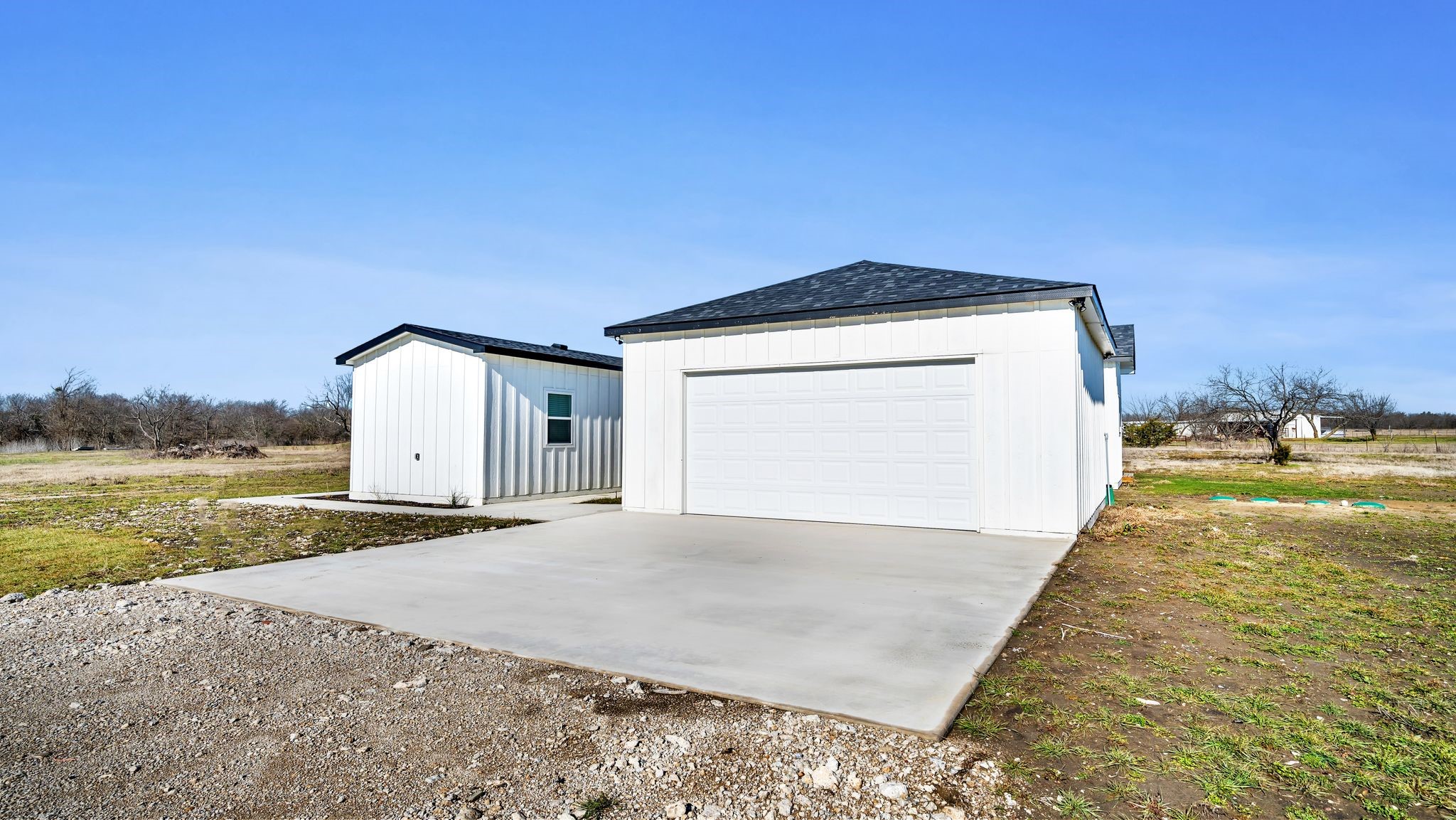 5502 Country Road 2646