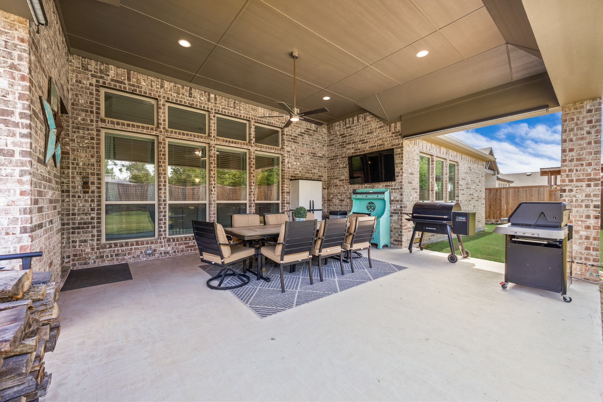 330 Prairie View Road