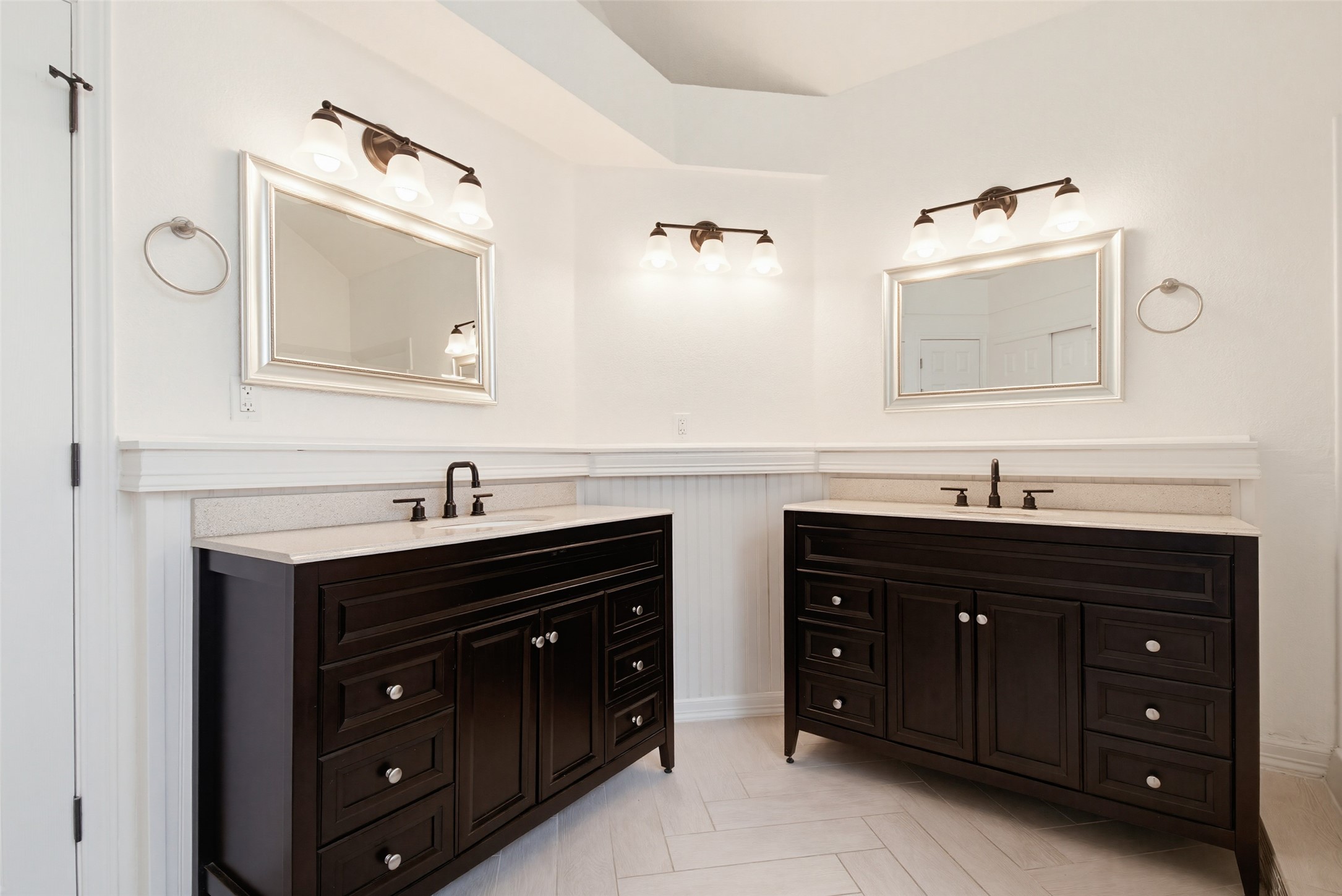 5718 Willowbrook Drive