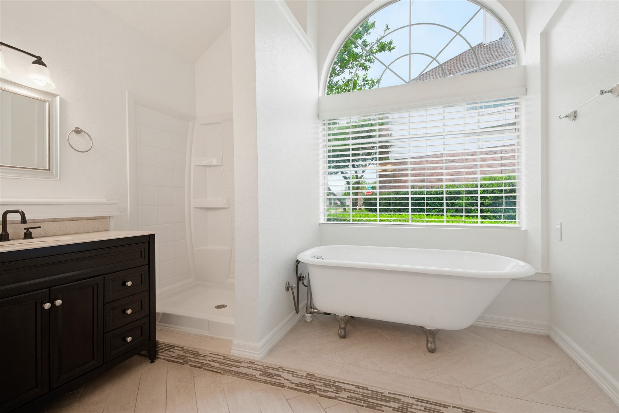 5718 Willowbrook Drive