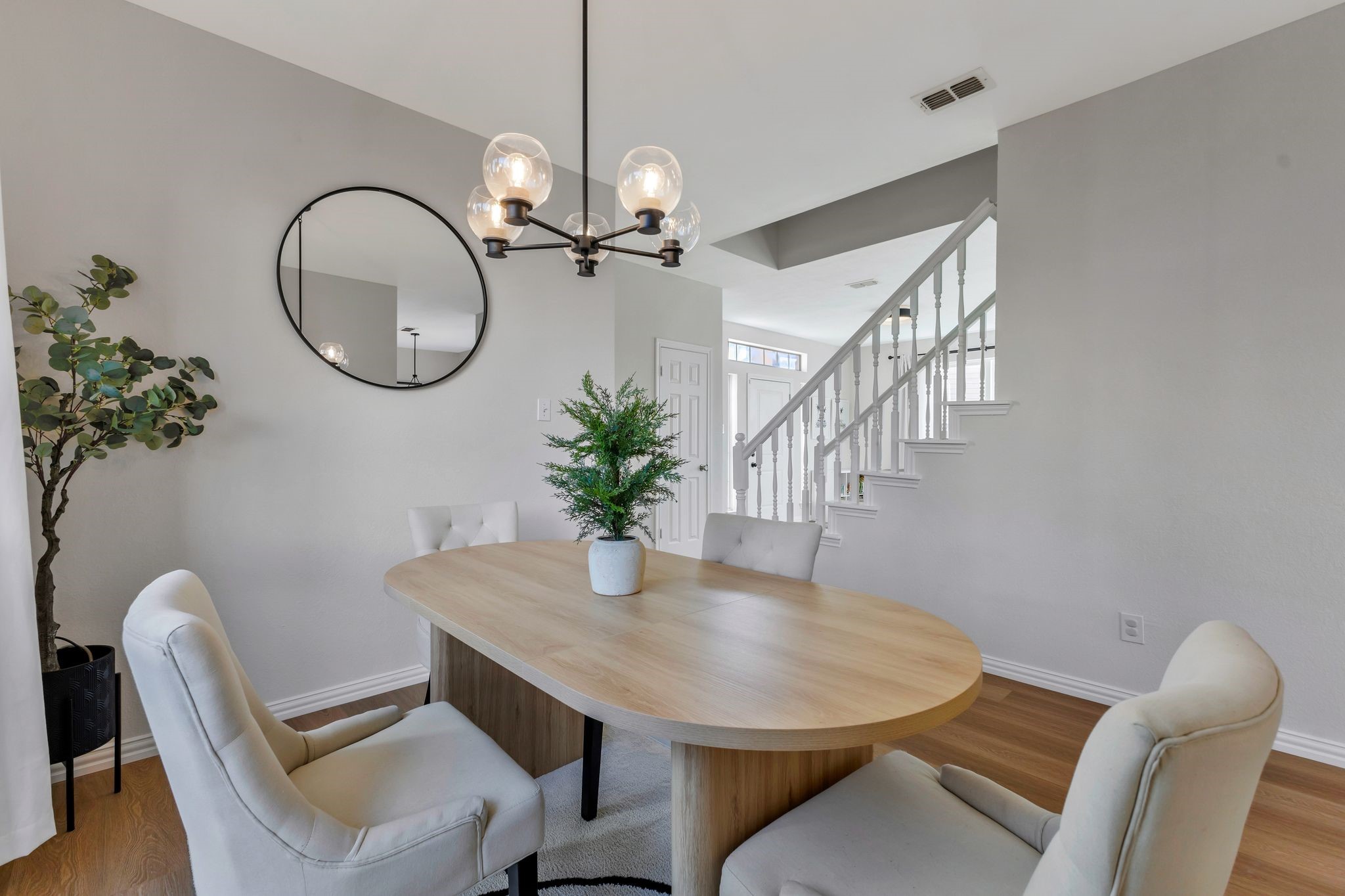 2554 Melissa Court