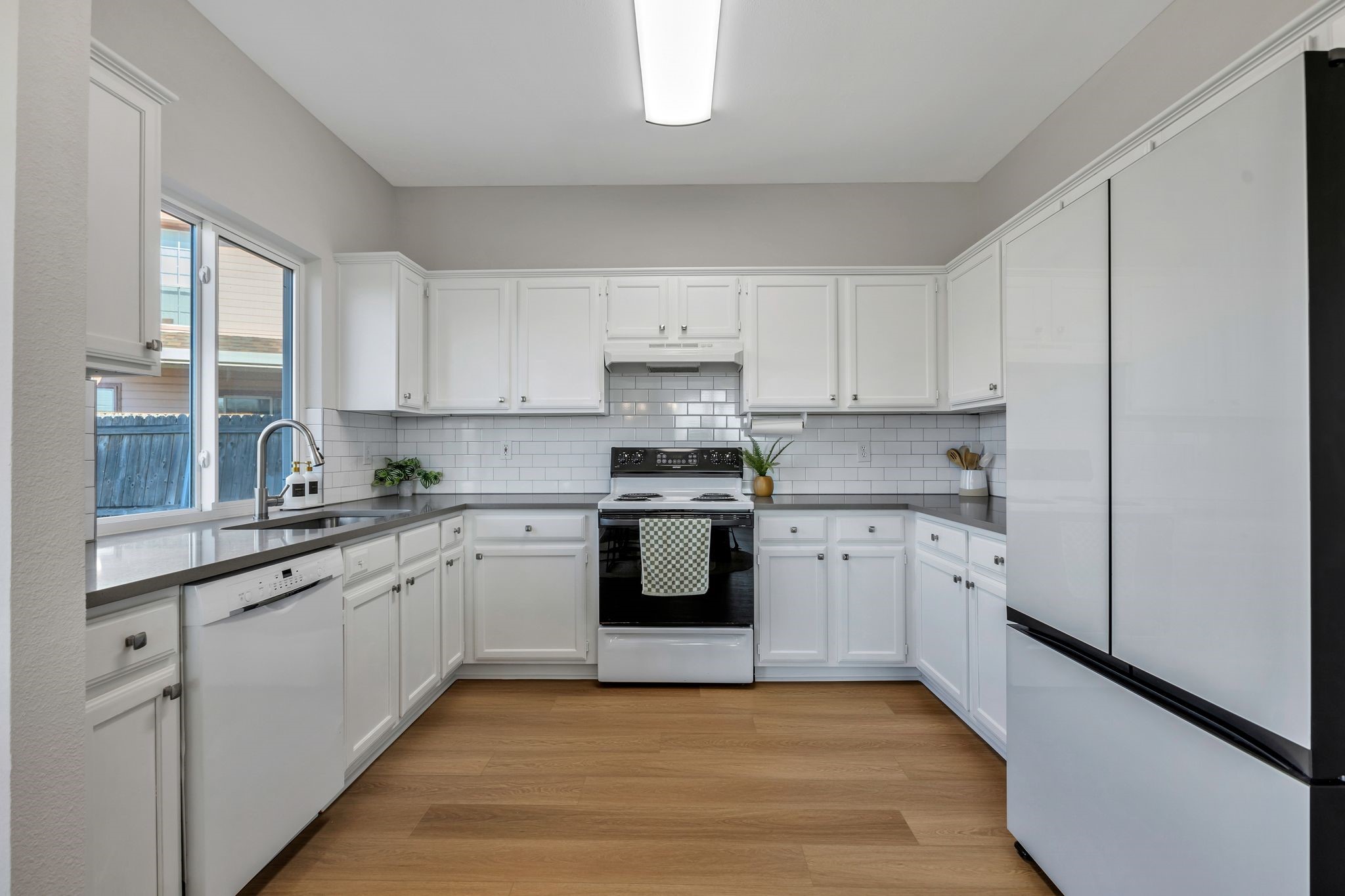 2554 Melissa Court