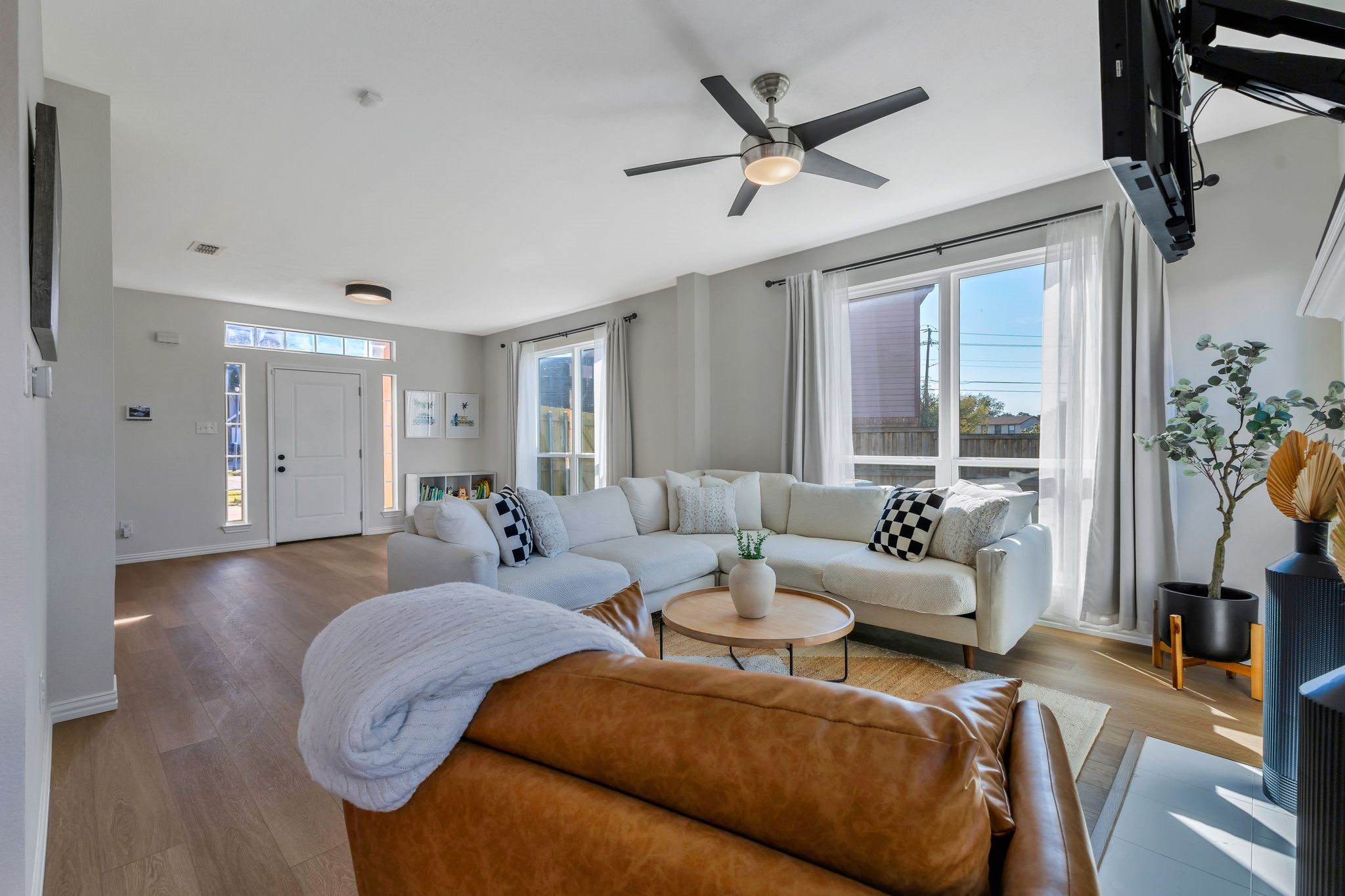 2554 Melissa Court