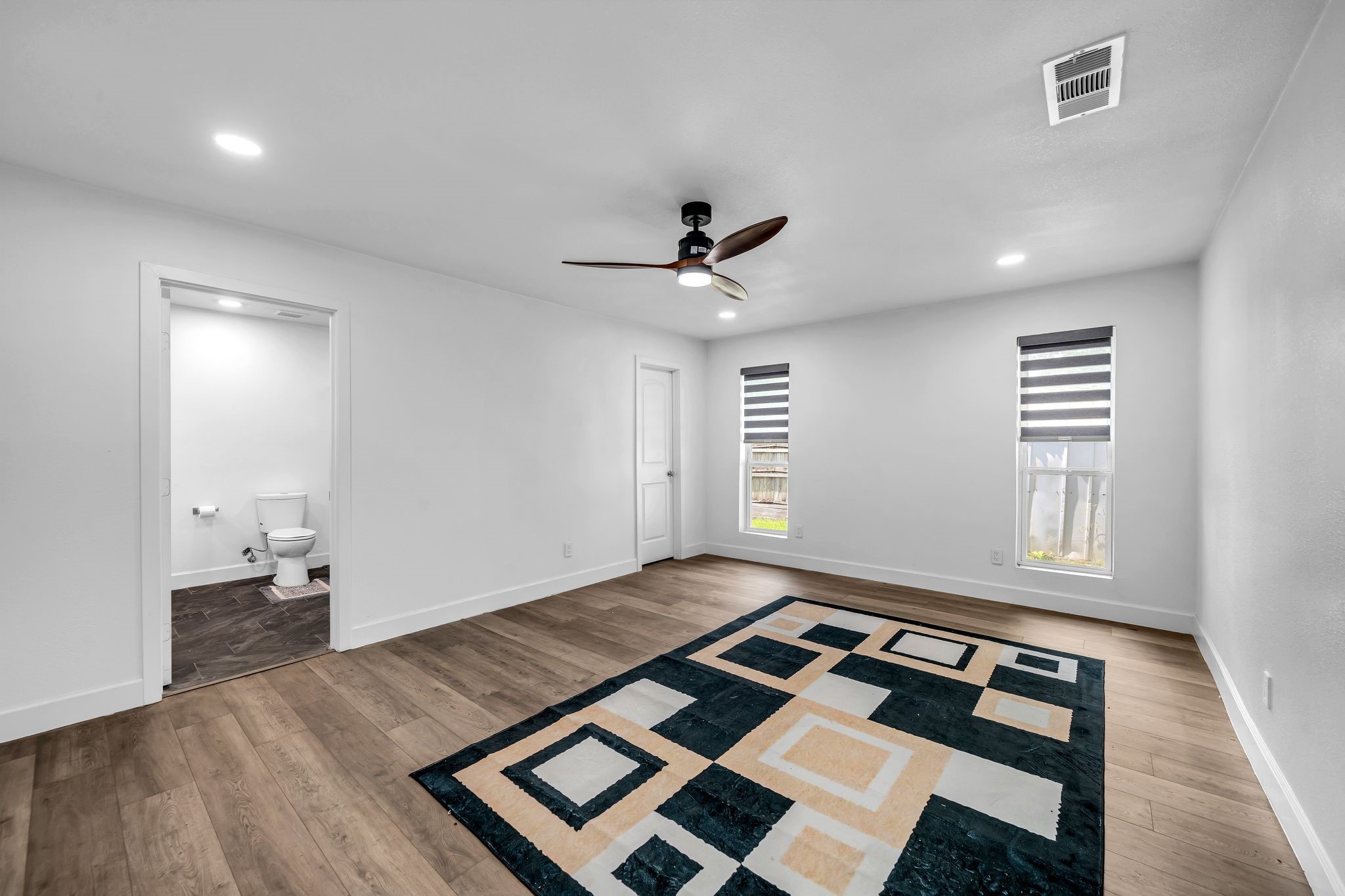4122 Azalea Lane