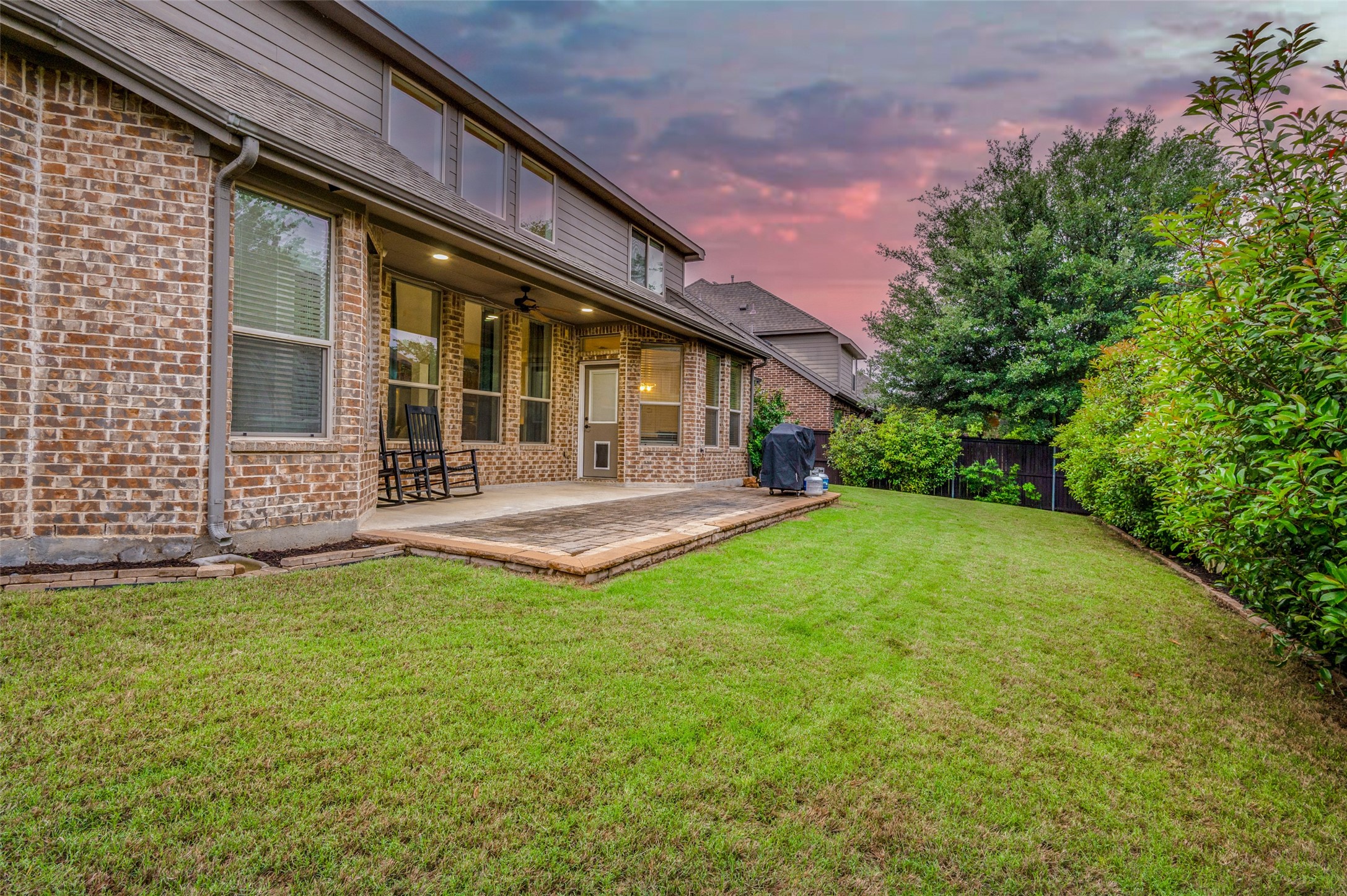 2747 Waverley Drive
