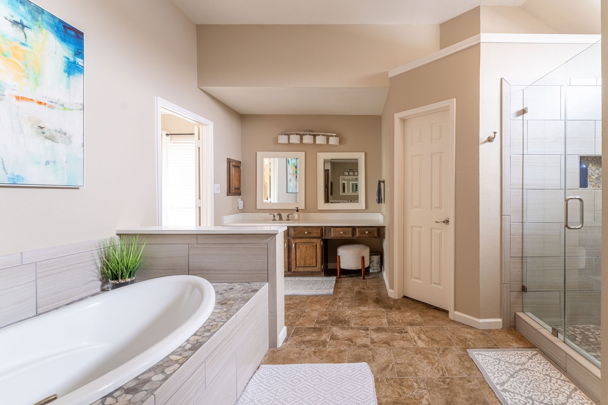 8409 Luna Drive