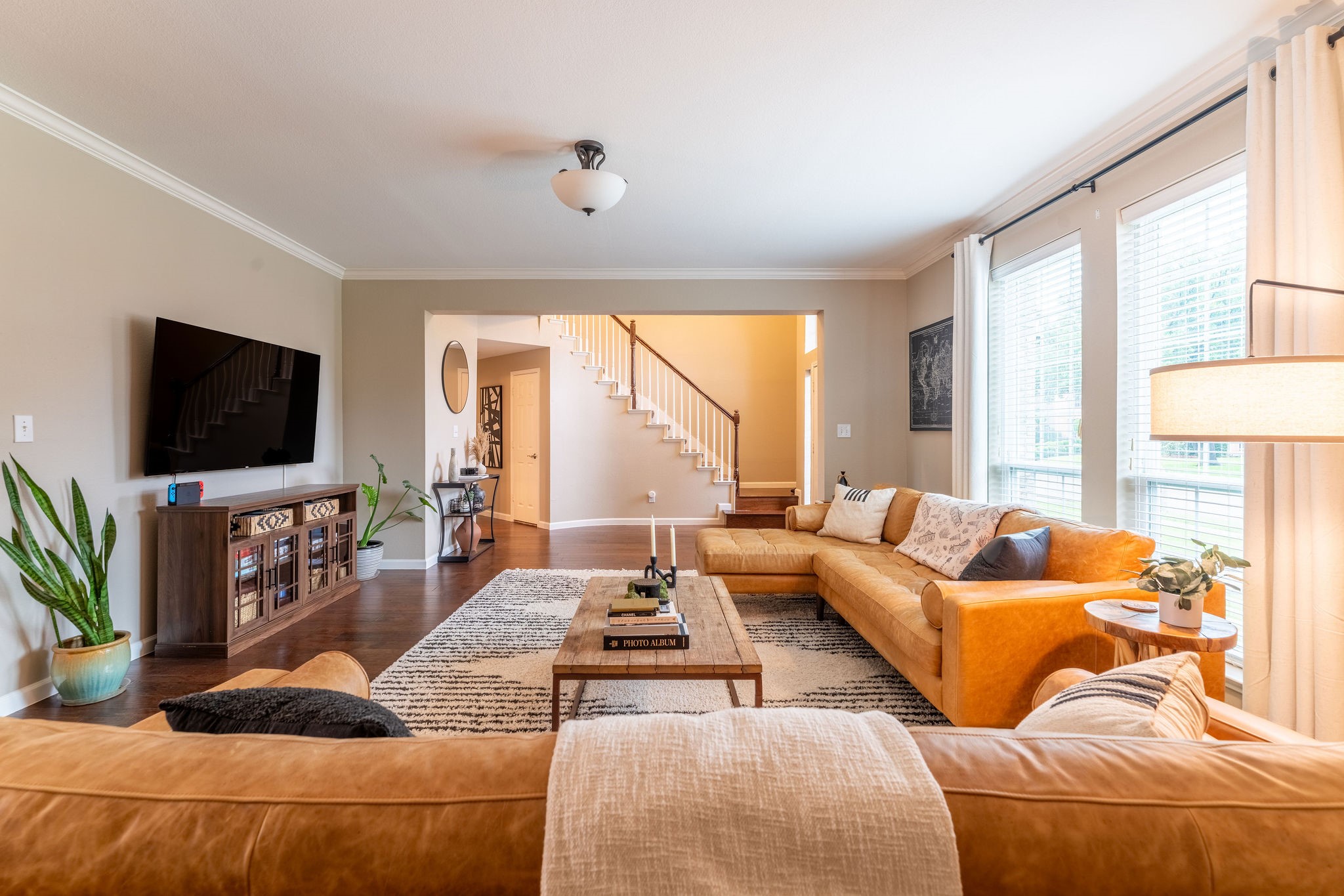 8409 Luna Drive