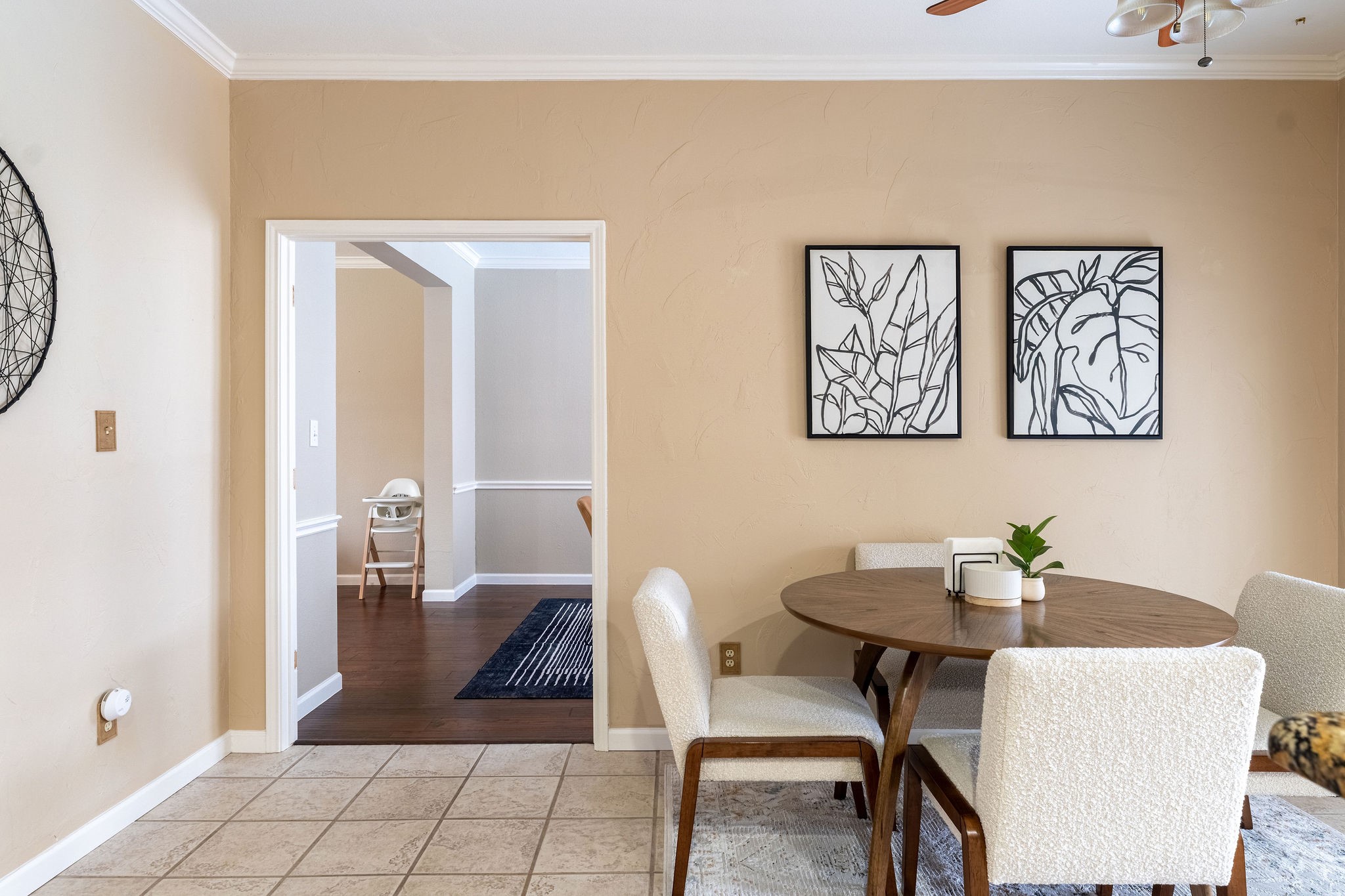 8409 Luna Drive