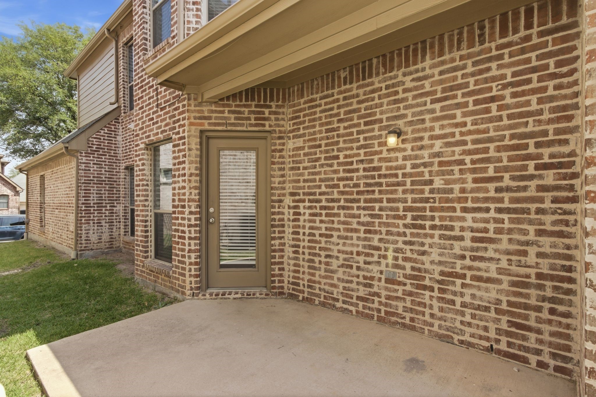 6737 Firenze Lane
