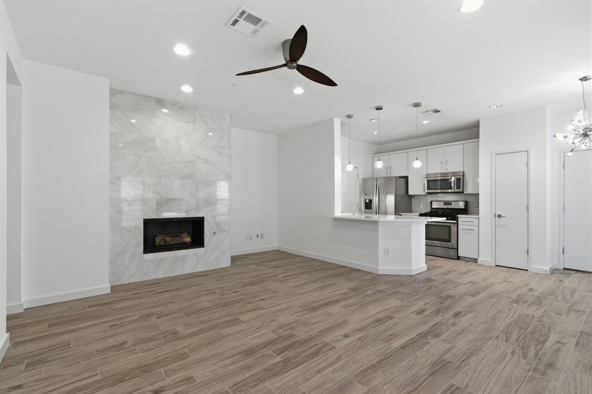 6737 Firenze Lane