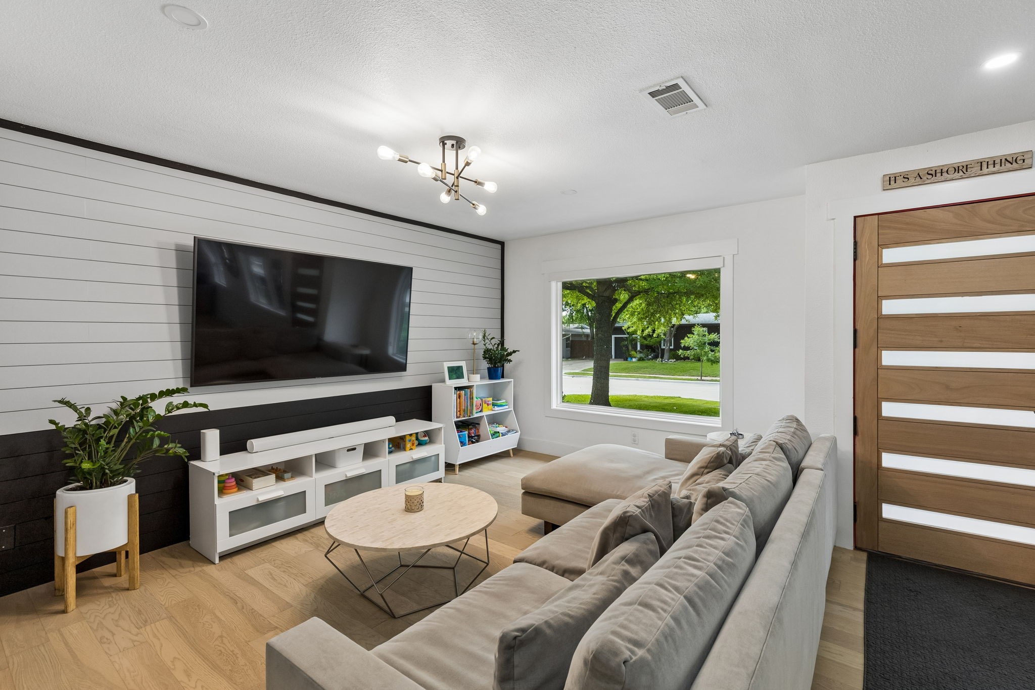 10014 Estacado Drive