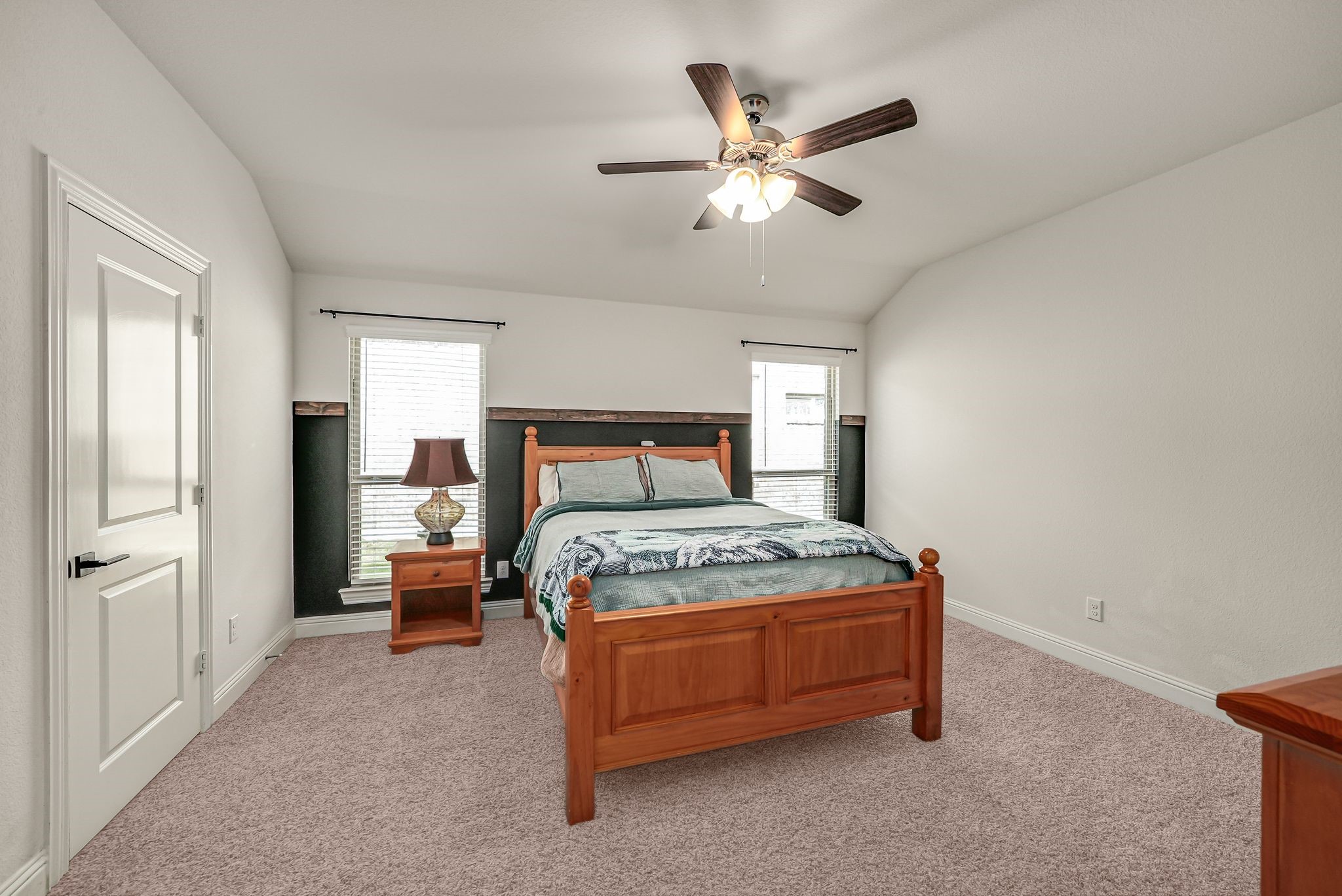 1528 Grassy Knoll Trail
