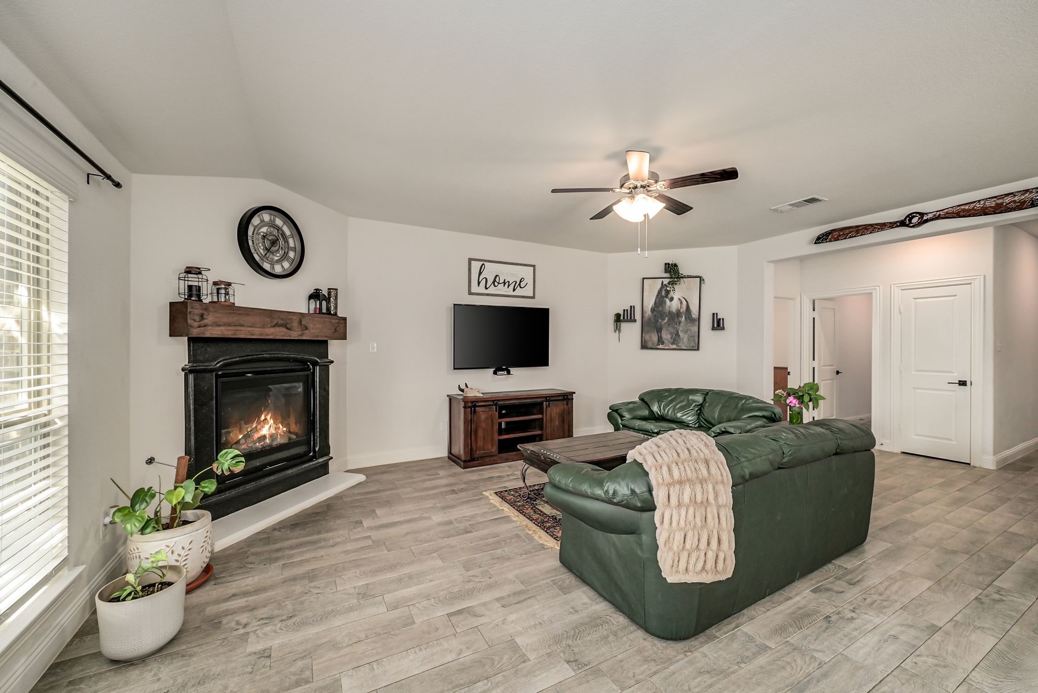 1528 Grassy Knoll Trail