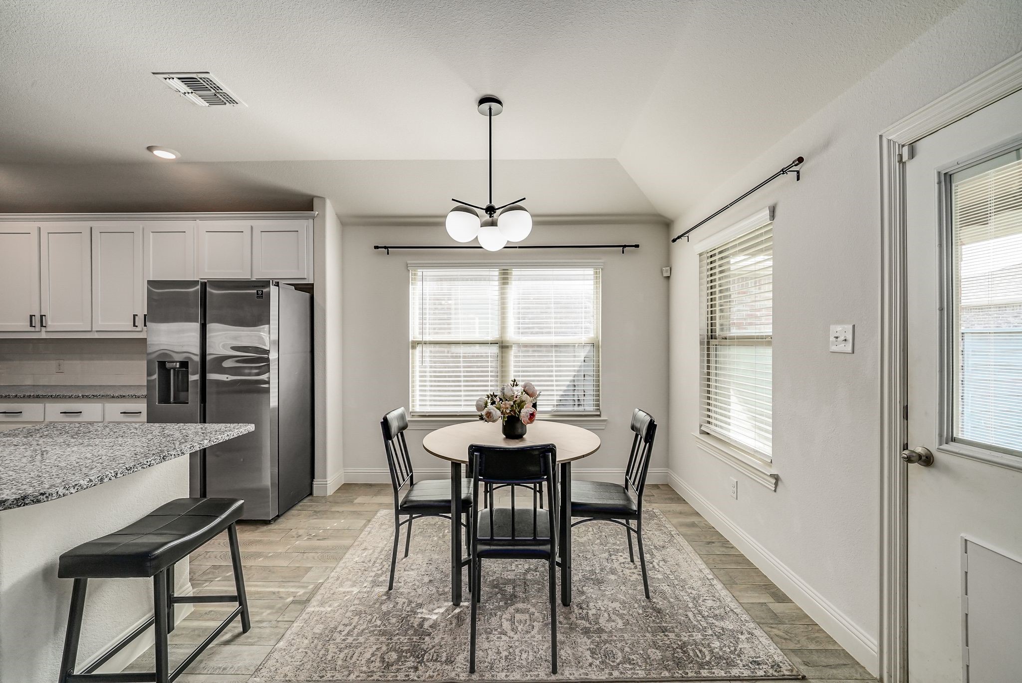 1528 Grassy Knoll Trail