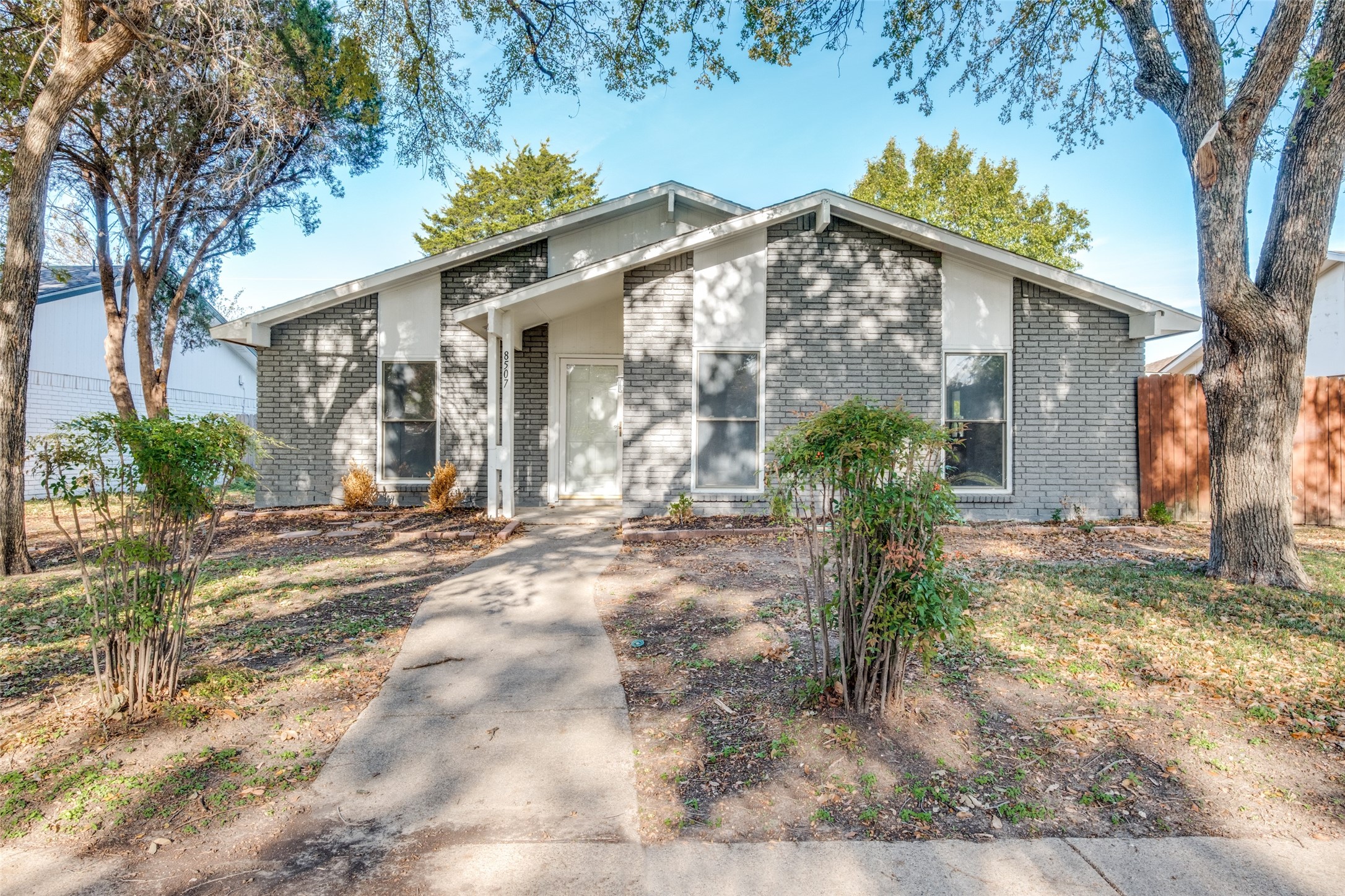 8507 Baumgarten Drive