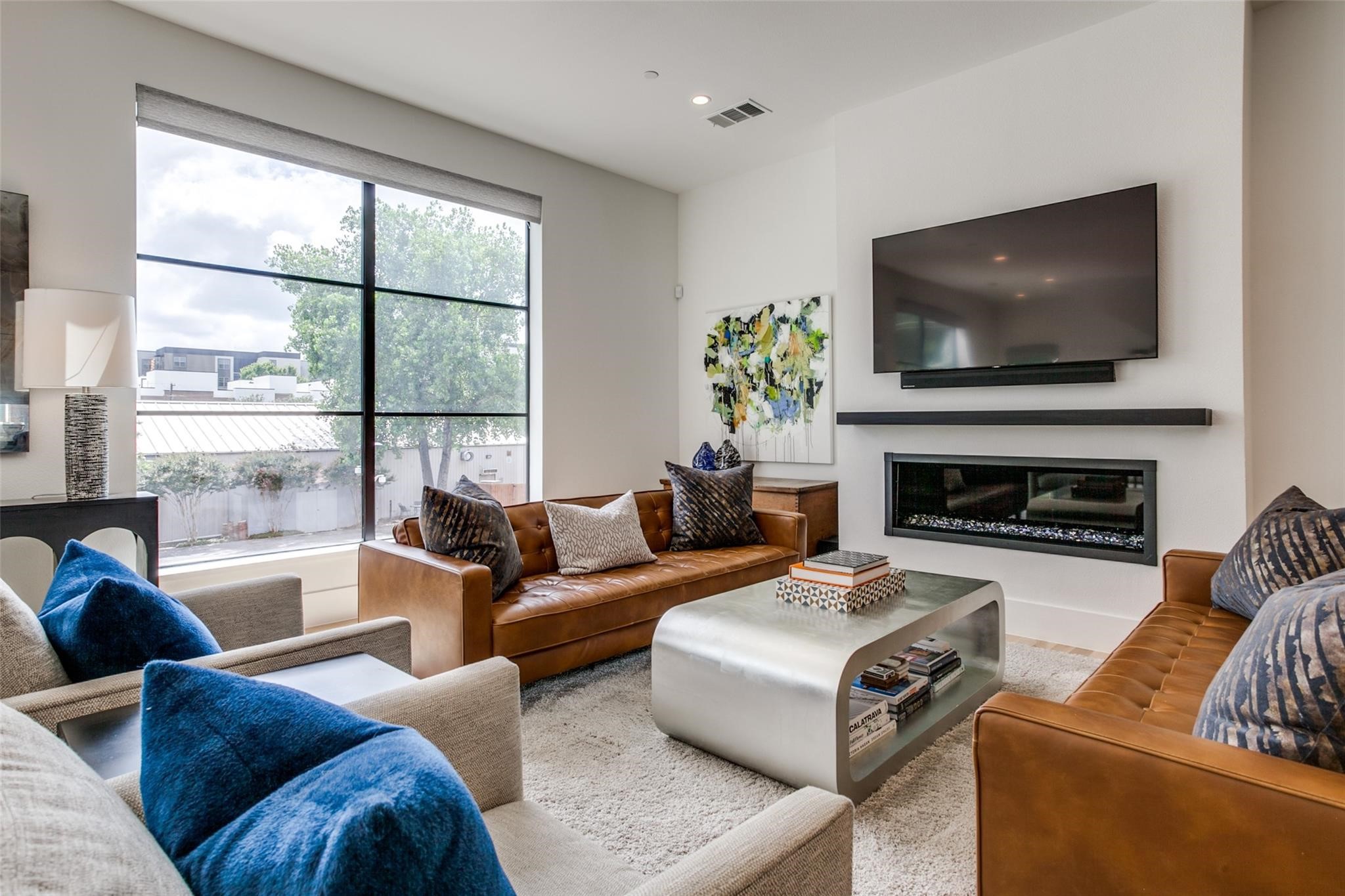 2719 Reagan Street 101