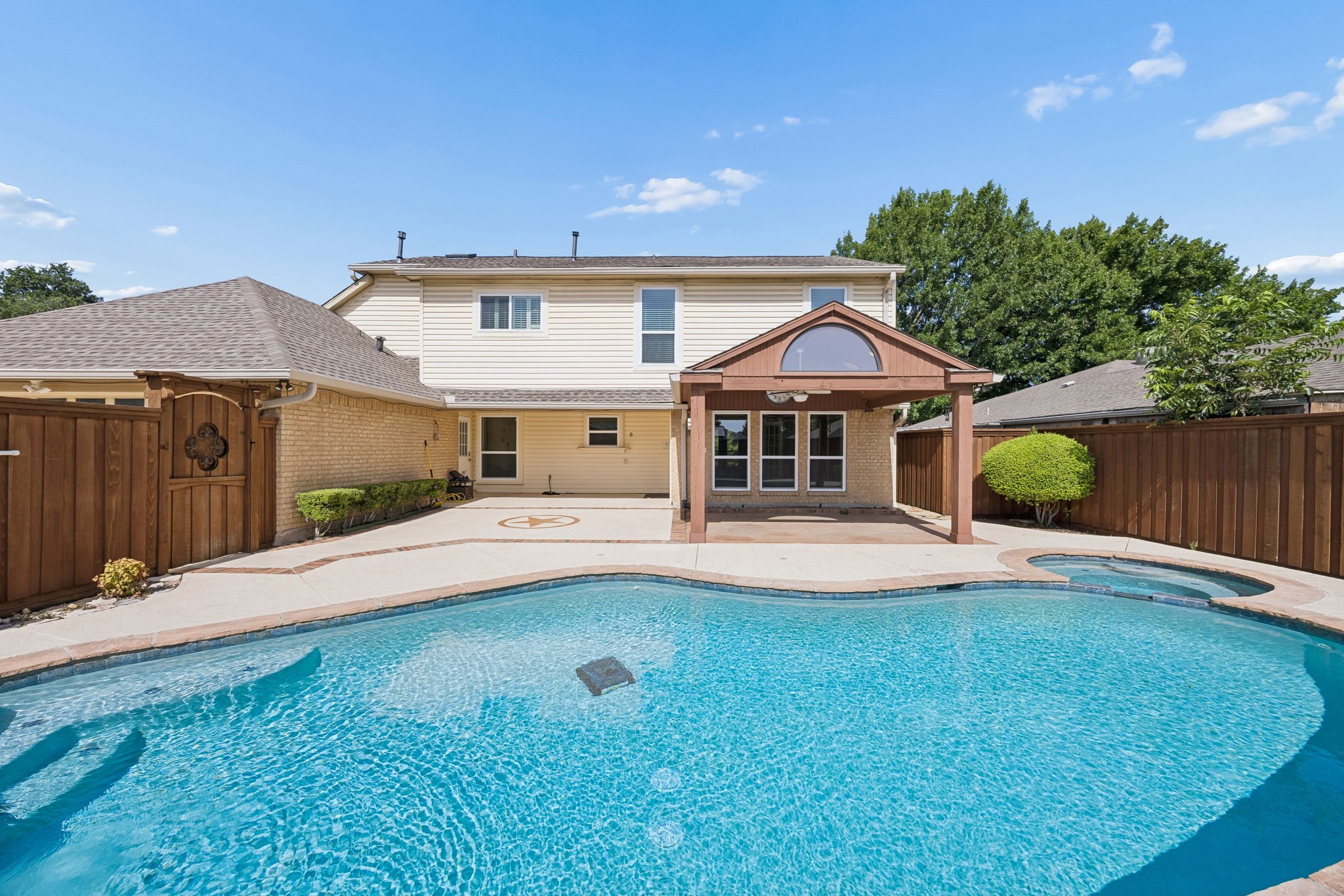 2604 Winterplace Circle