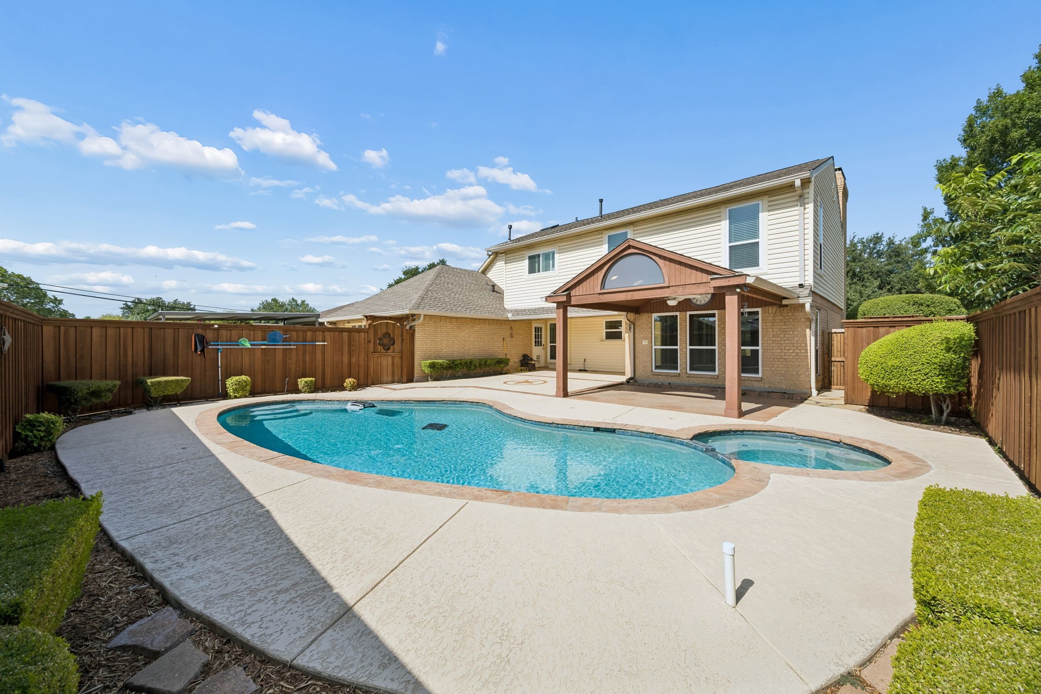 2604 Winterplace Circle