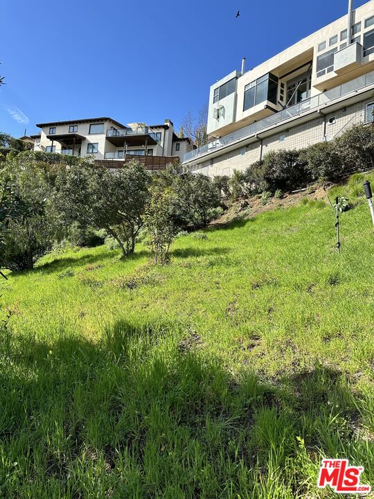 7272 Outpost Cove Dr