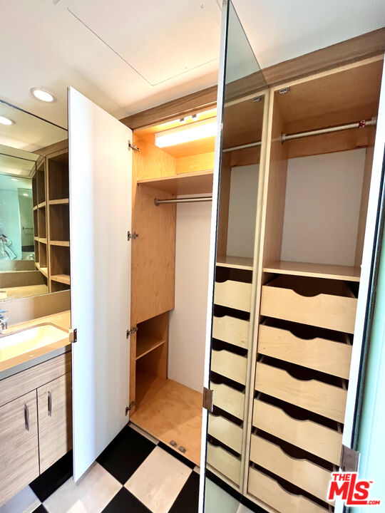 17350 W Sunset Blvd Unit: 602