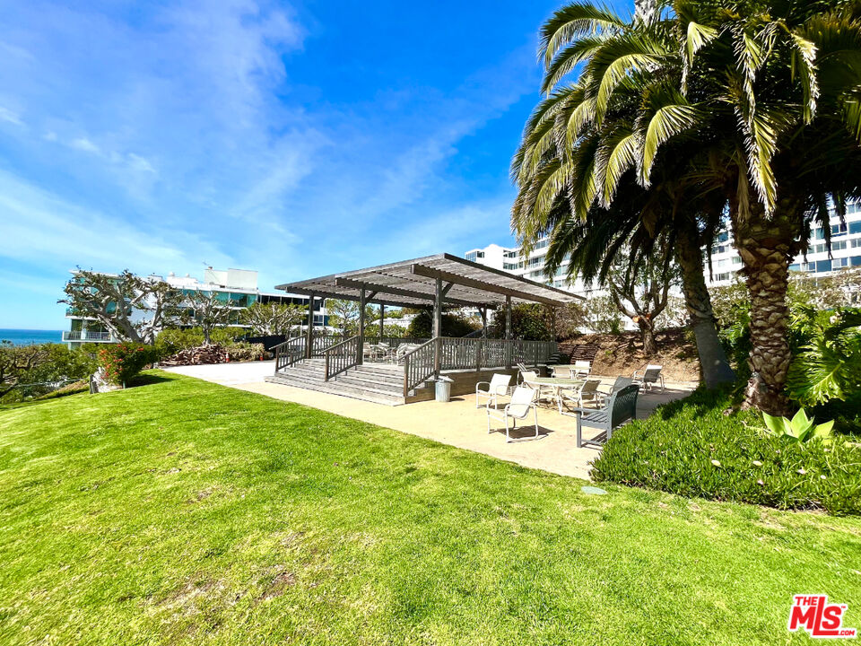 17350 W Sunset Blvd Unit: 602