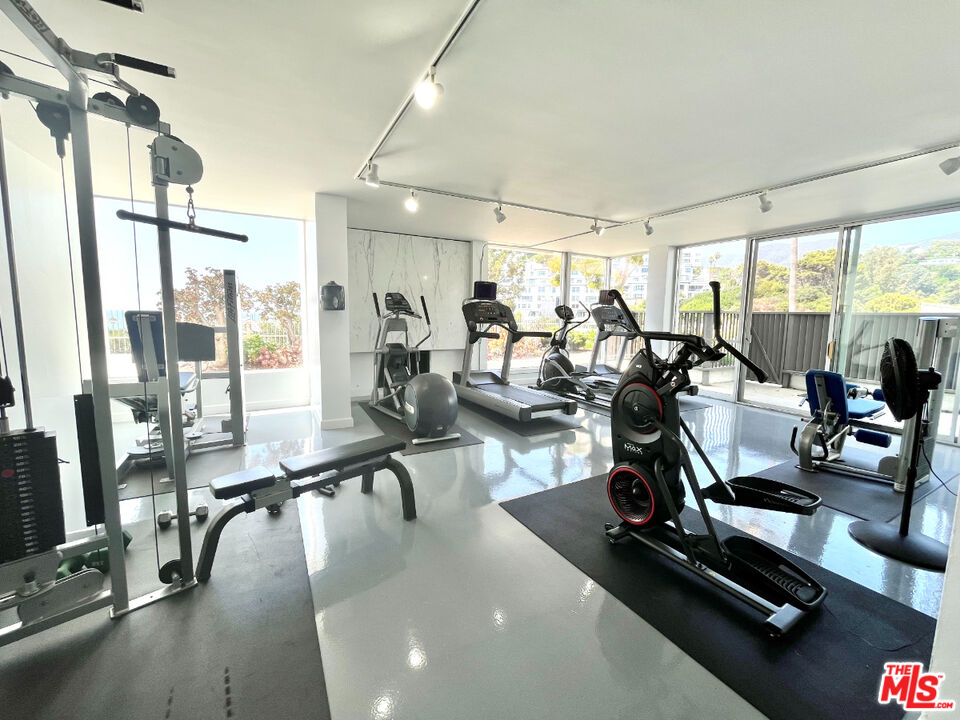17350 W Sunset Blvd Unit: 602