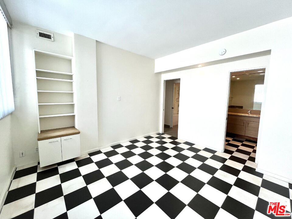 17350 W Sunset Blvd Unit: 602